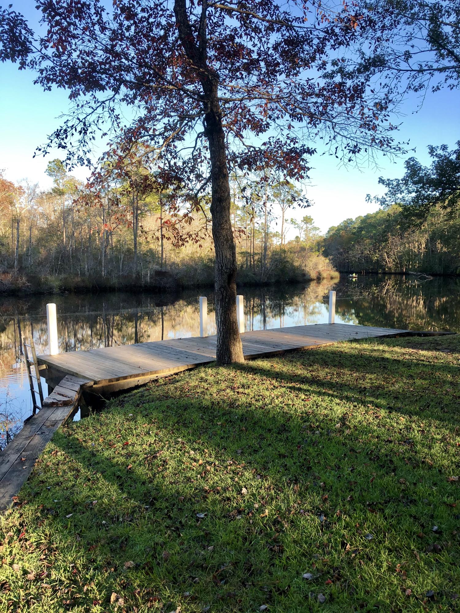 CHARLOTTE ESTATES - Land