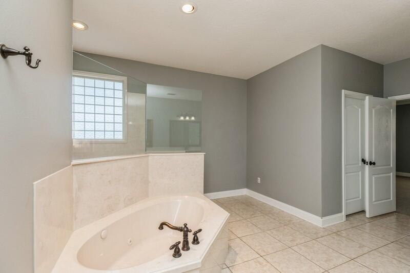 TRAILWOOD ESTATES - Residential