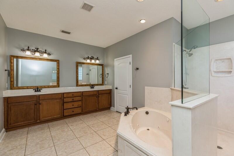 TRAILWOOD ESTATES - Residential