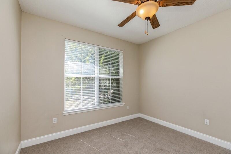 TRAILWOOD ESTATES - Residential