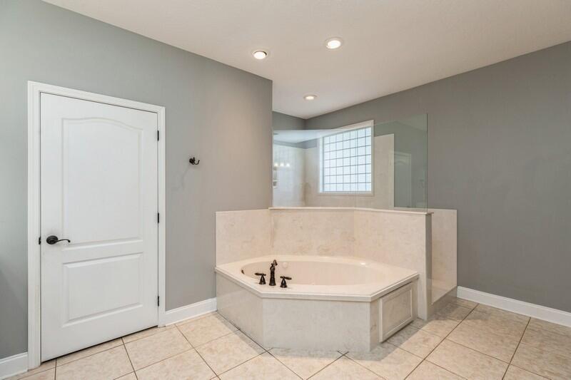 TRAILWOOD ESTATES - Residential