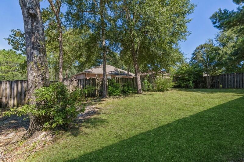 TRAILWOOD ESTATES - Residential