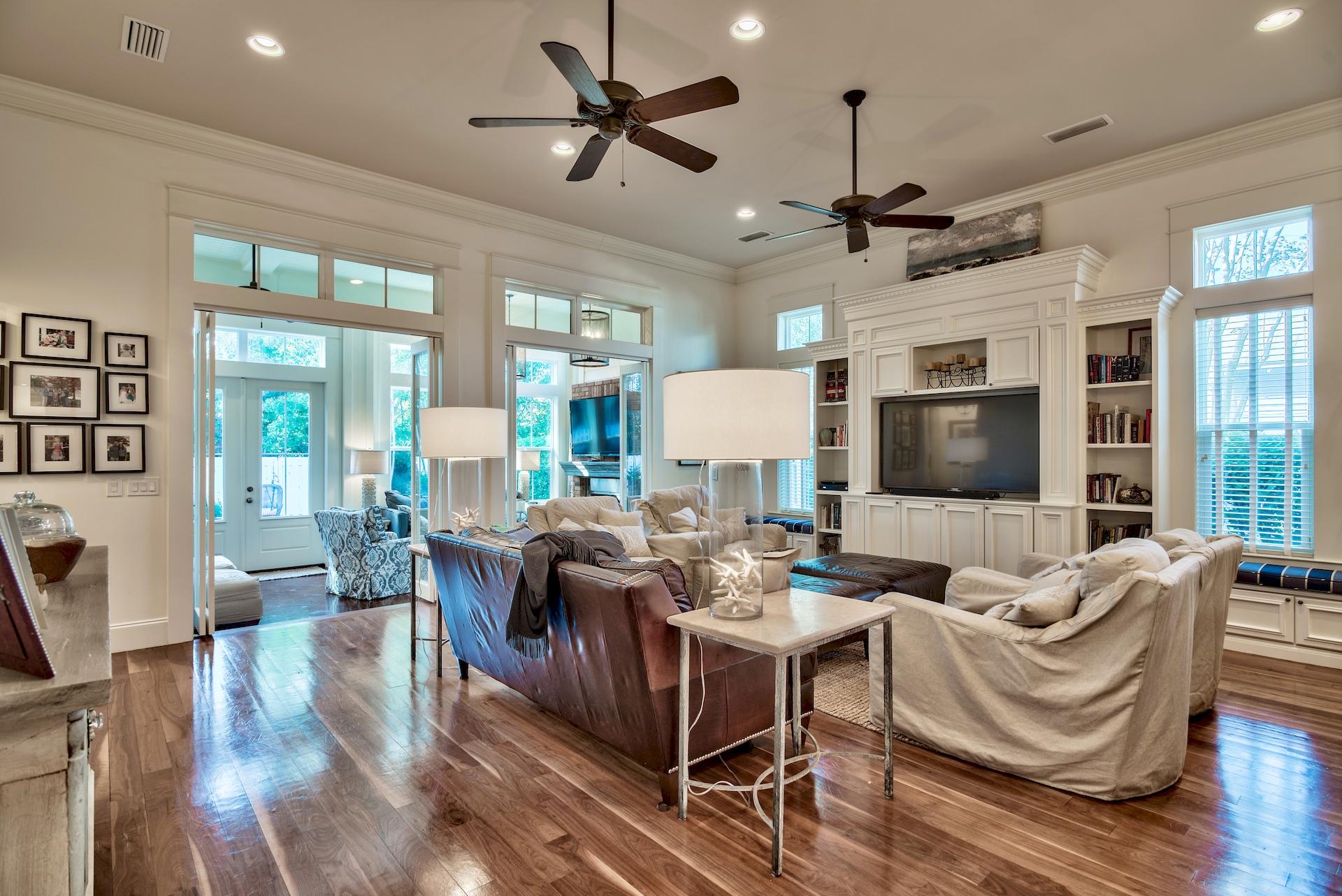 OLDE TOWNE AT SANDESTIN - Residential