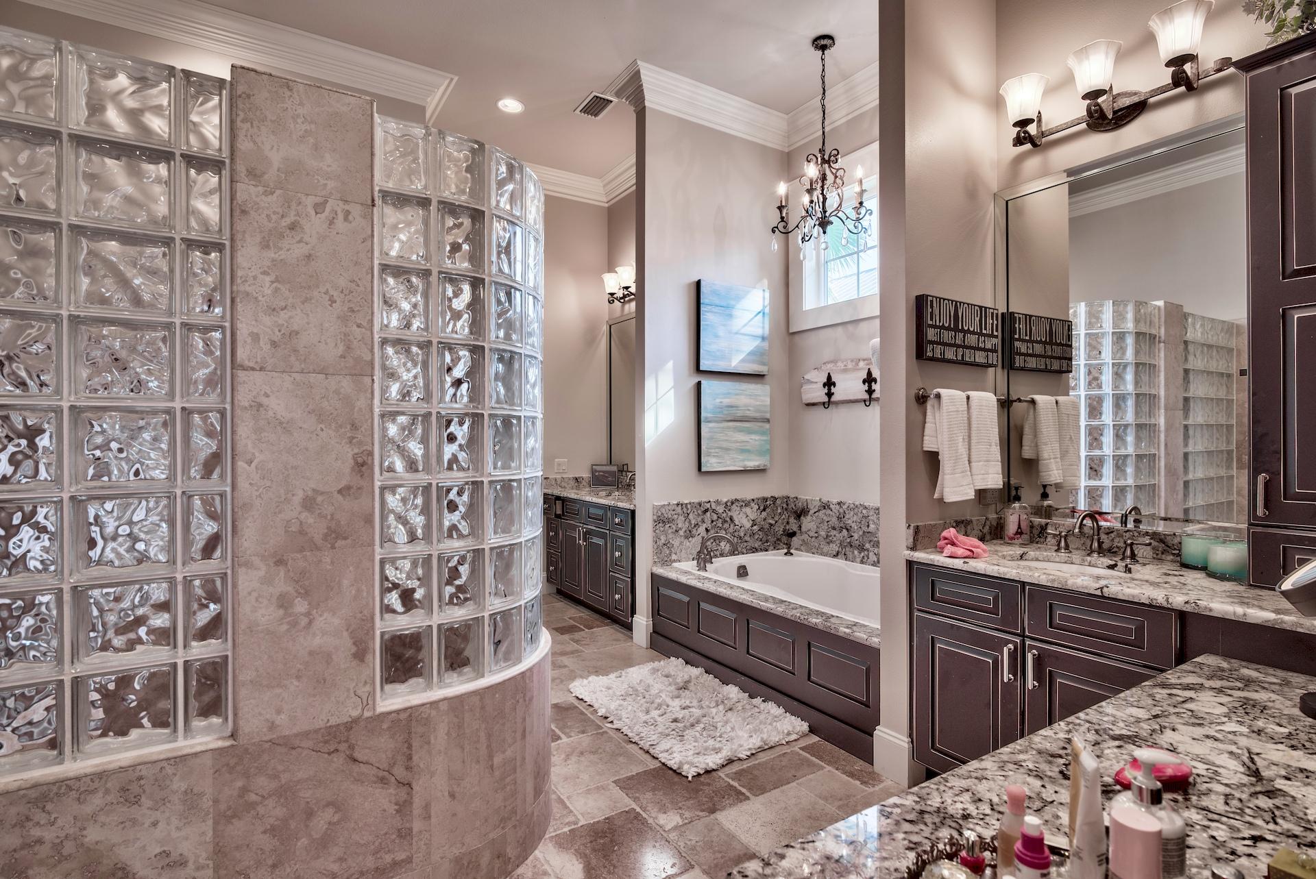 OLDE TOWNE AT SANDESTIN - Residential