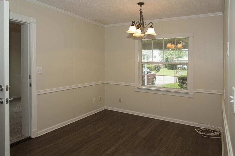 OAKLAND HEIGHTS - Residential