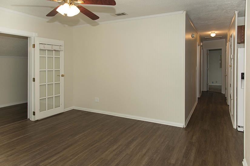 OAKLAND HEIGHTS - Residential