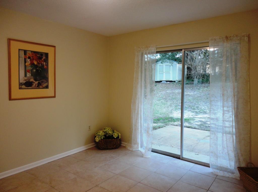 EDGE WATER VILLAGE NORTH - Residential