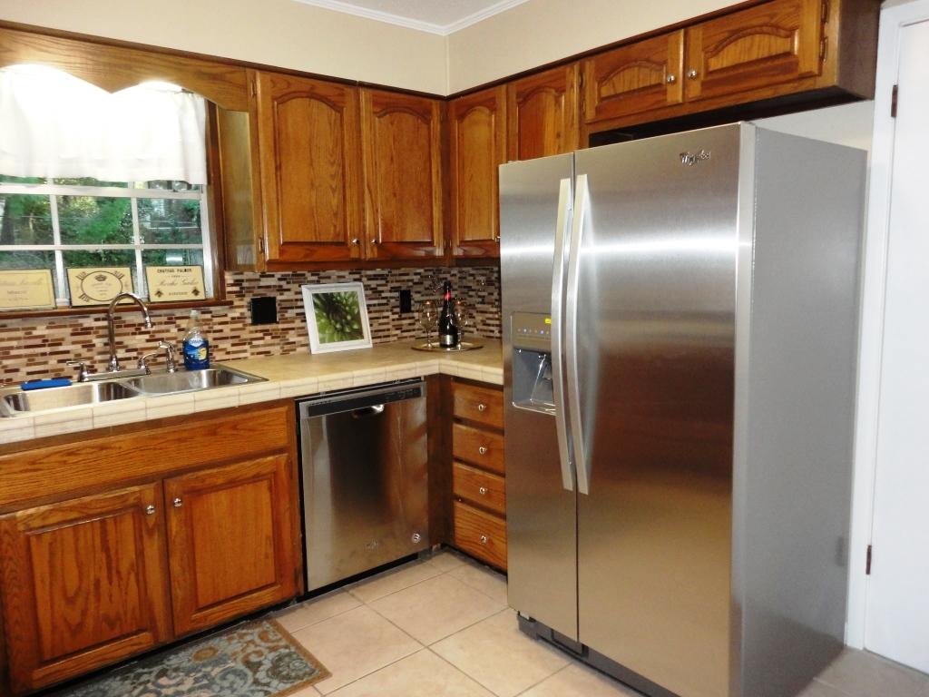 EDGE WATER VILLAGE NORTH - Residential