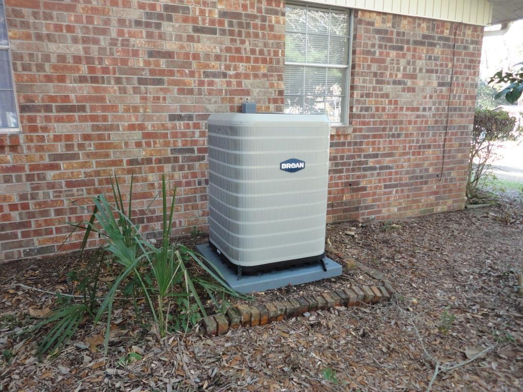 EDGE WATER VILLAGE NORTH - Residential