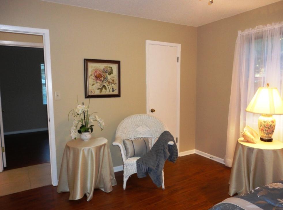 EDGE WATER VILLAGE NORTH - Residential