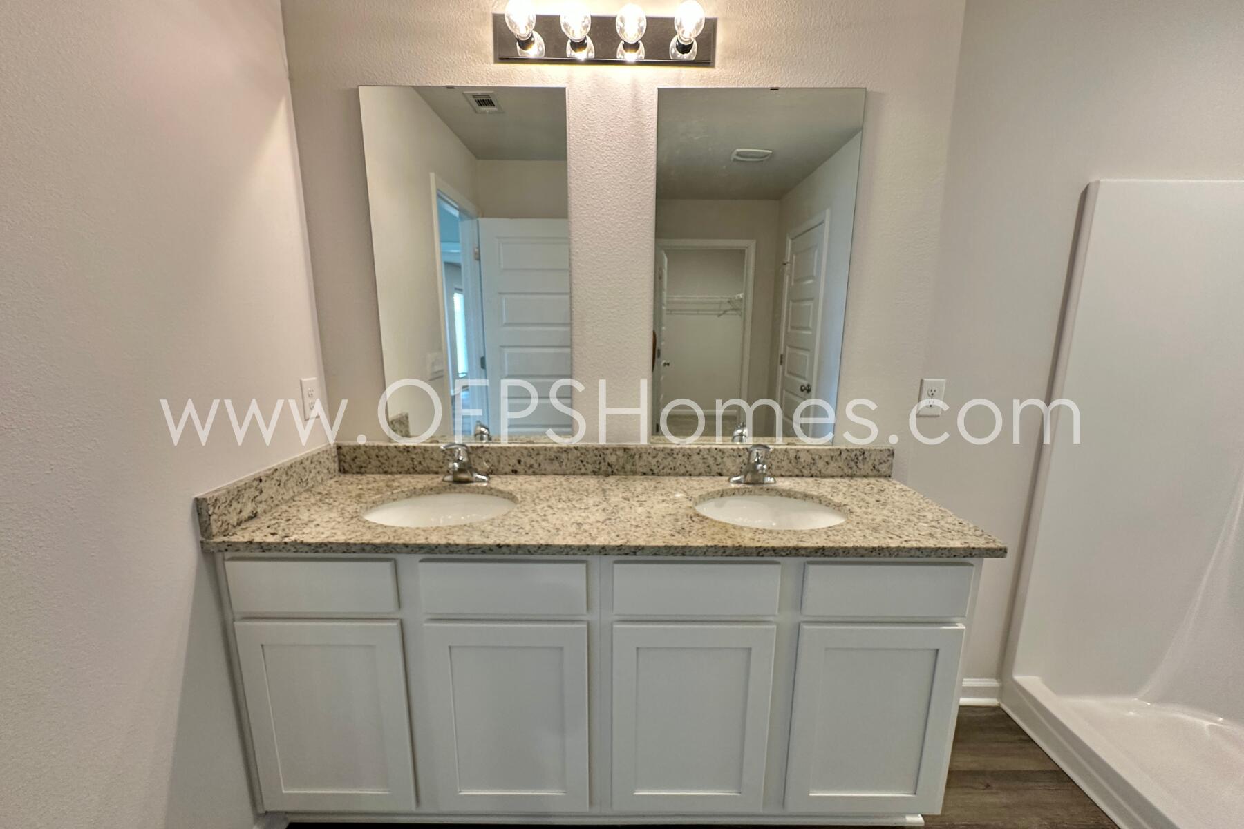 SHOAL RIVER LANDING - Residential Lease