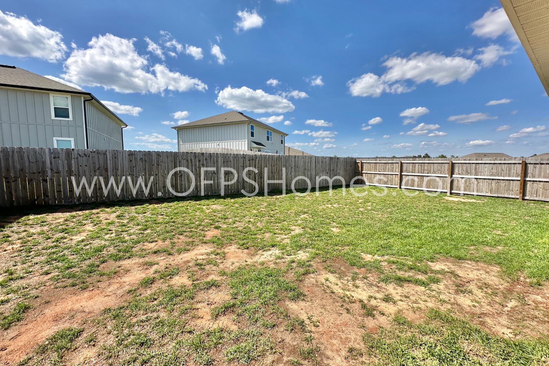 SHOAL RIVER LANDING - Residential Lease