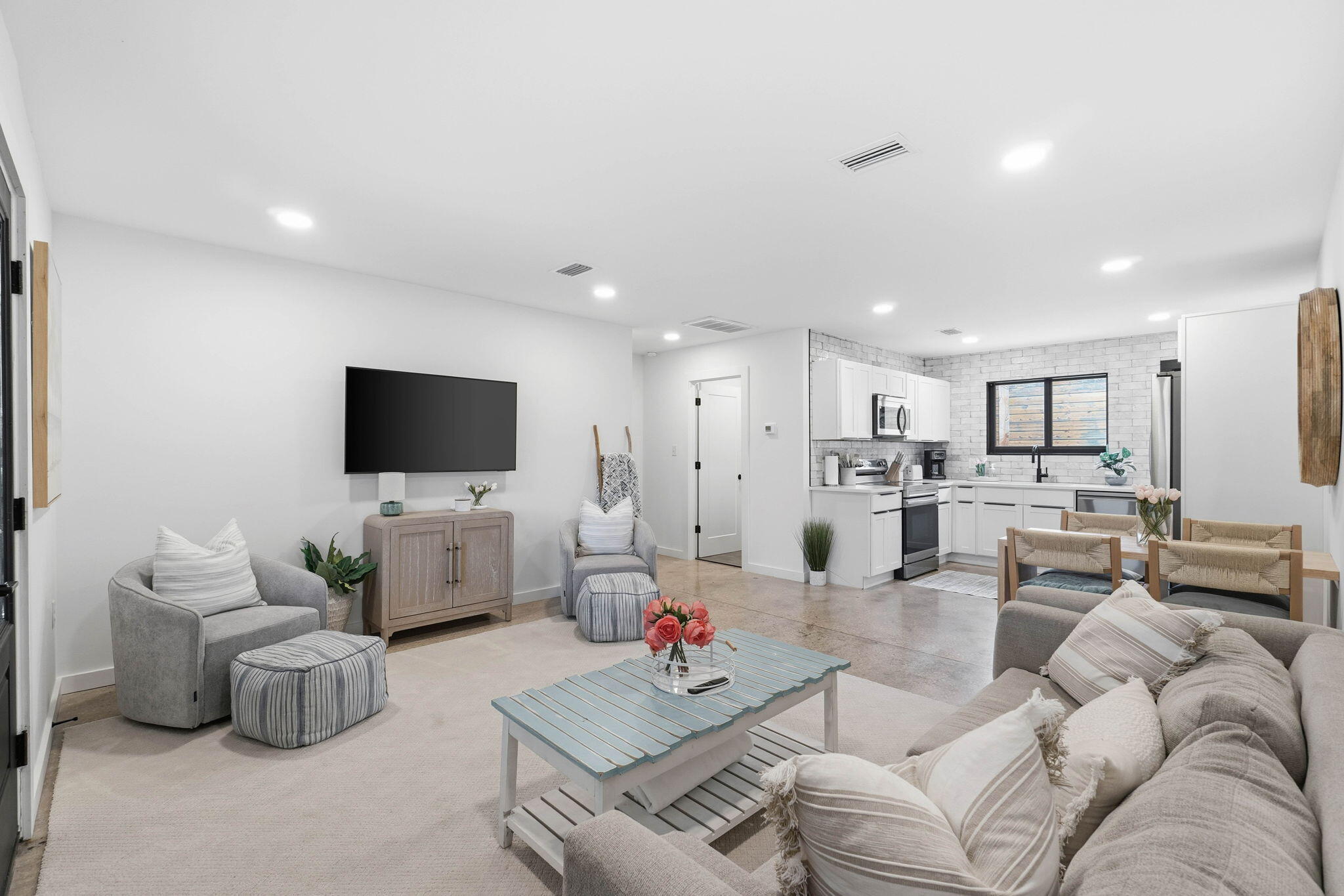 MIRAMAR BEACH - Residential