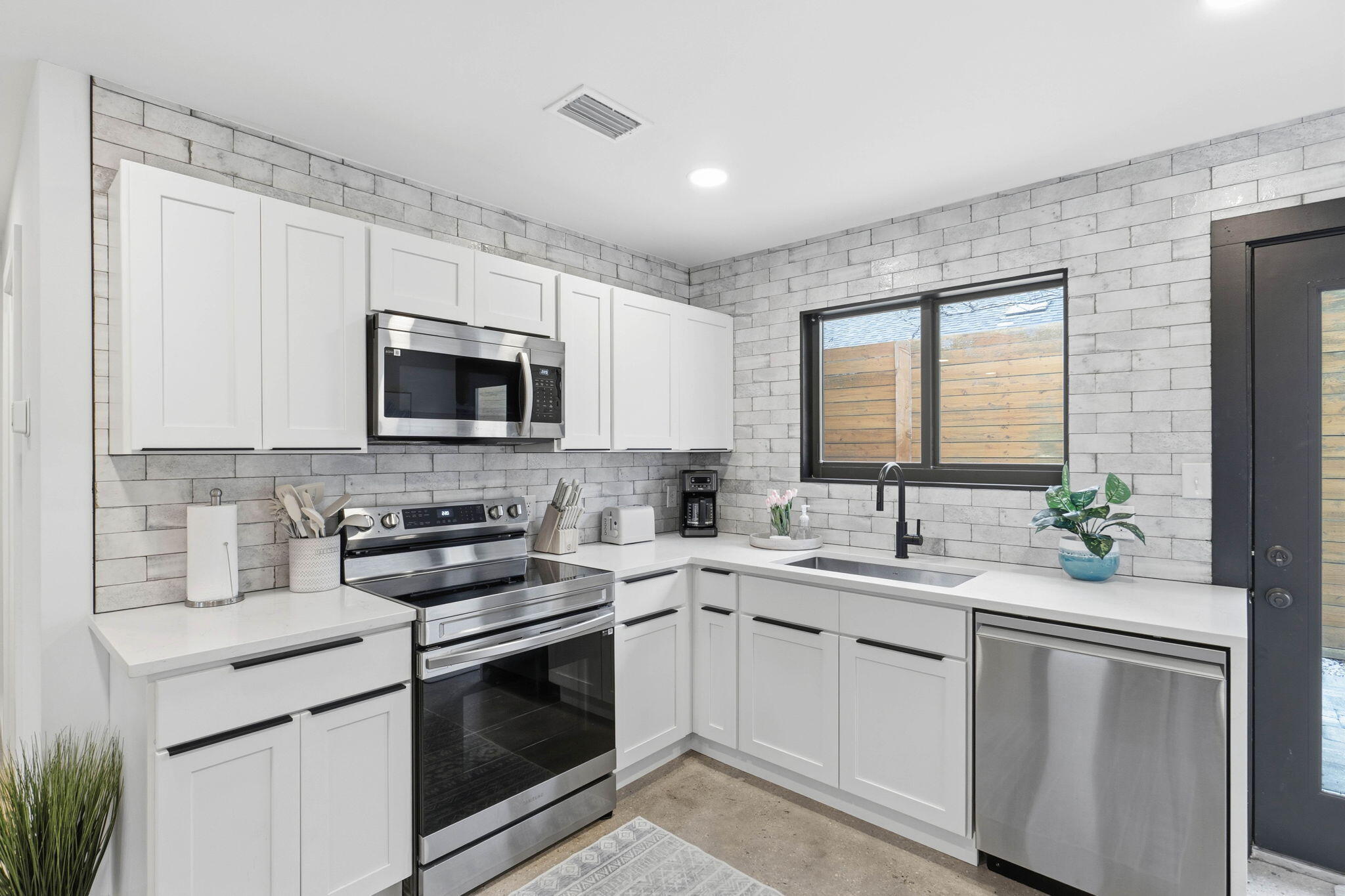 MIRAMAR BEACH - Residential