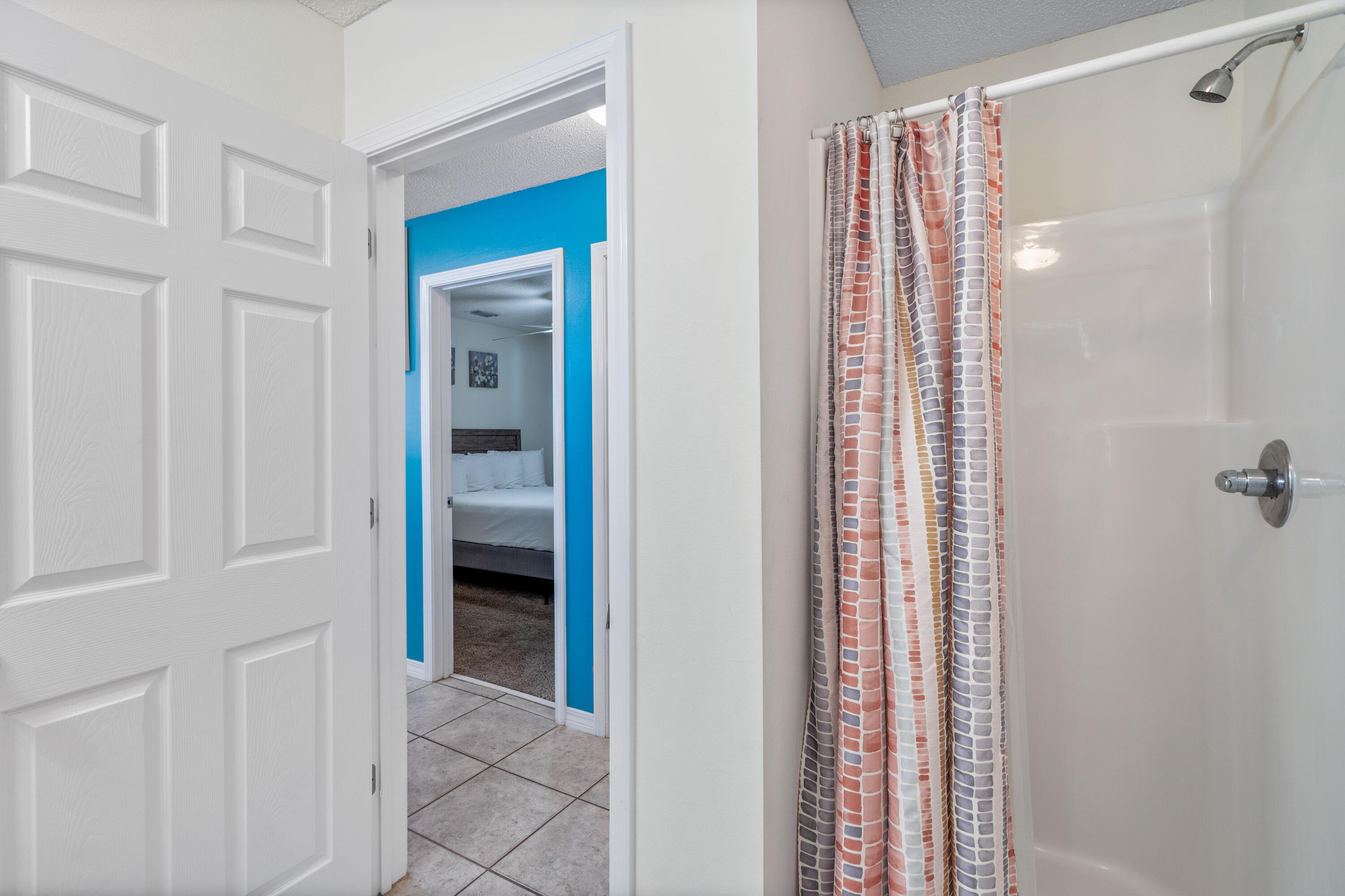 Gulf Island Condominium - Residential