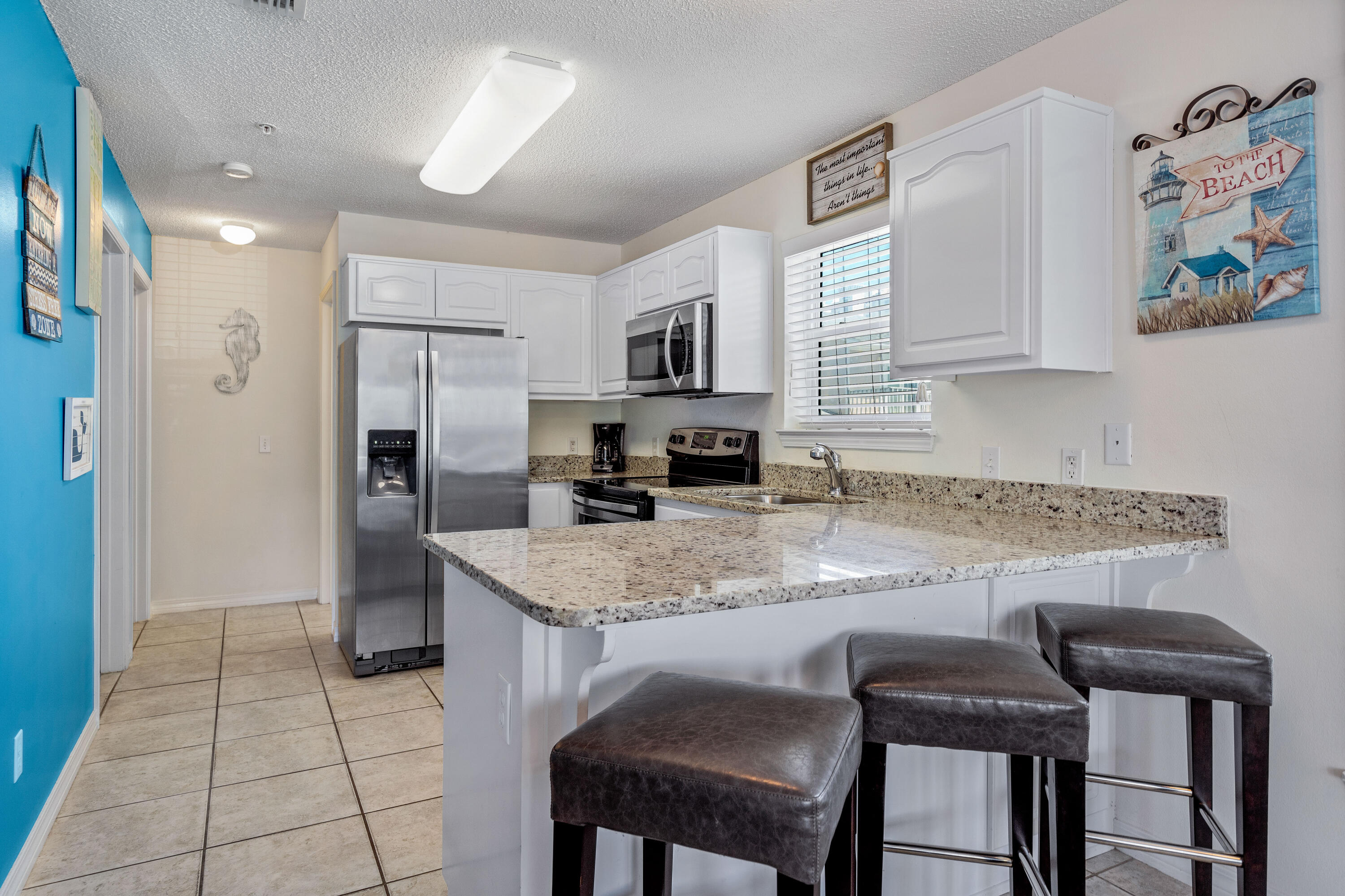 Gulf Island Condominium - Residential