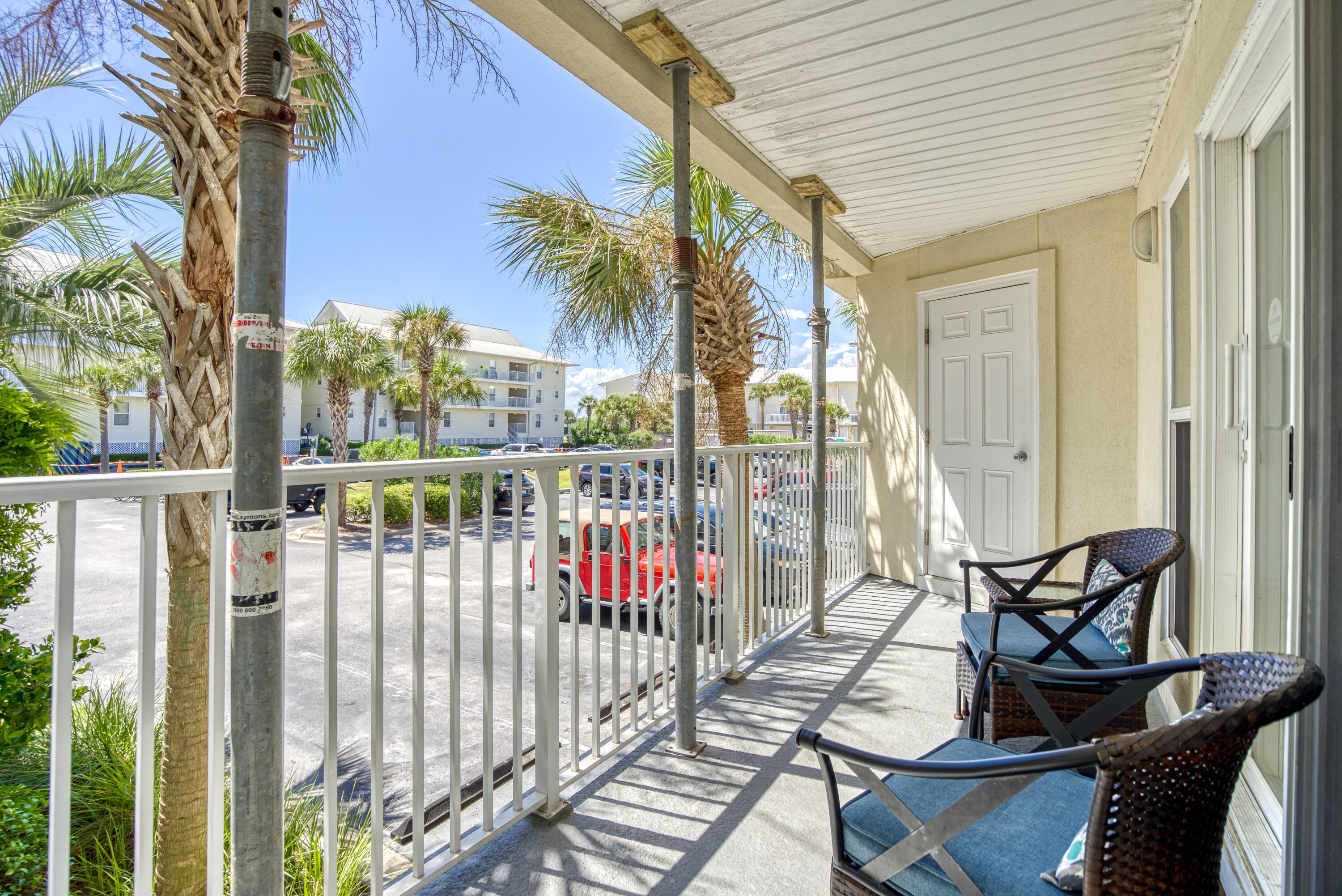 Gulf Island Condominium - Residential