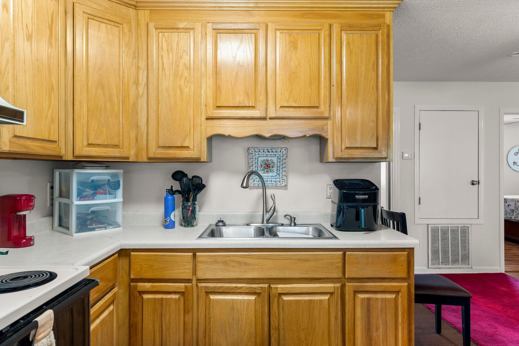 CEDAR CREEK HEIGHTS - Residential