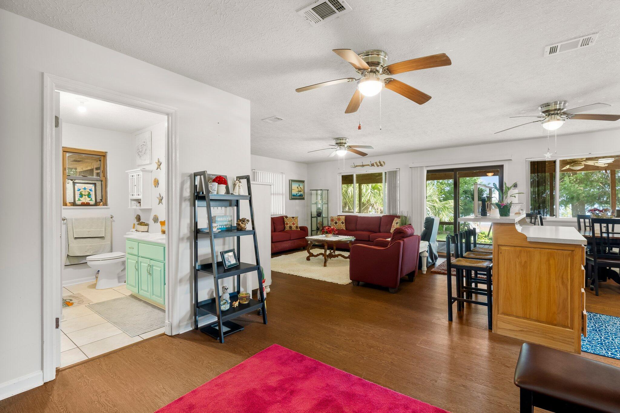 CEDAR CREEK HEIGHTS - Residential