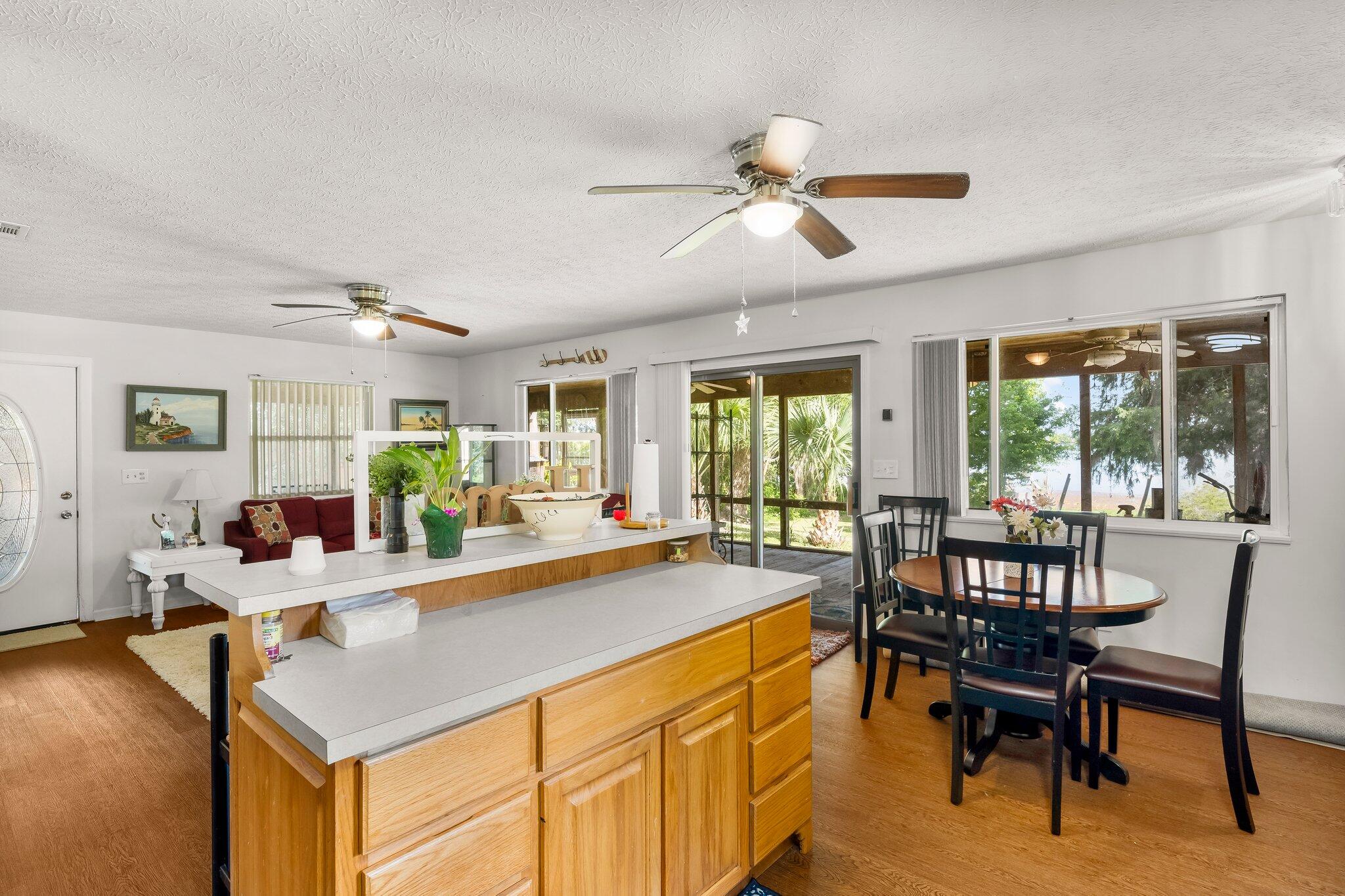 CEDAR CREEK HEIGHTS - Residential