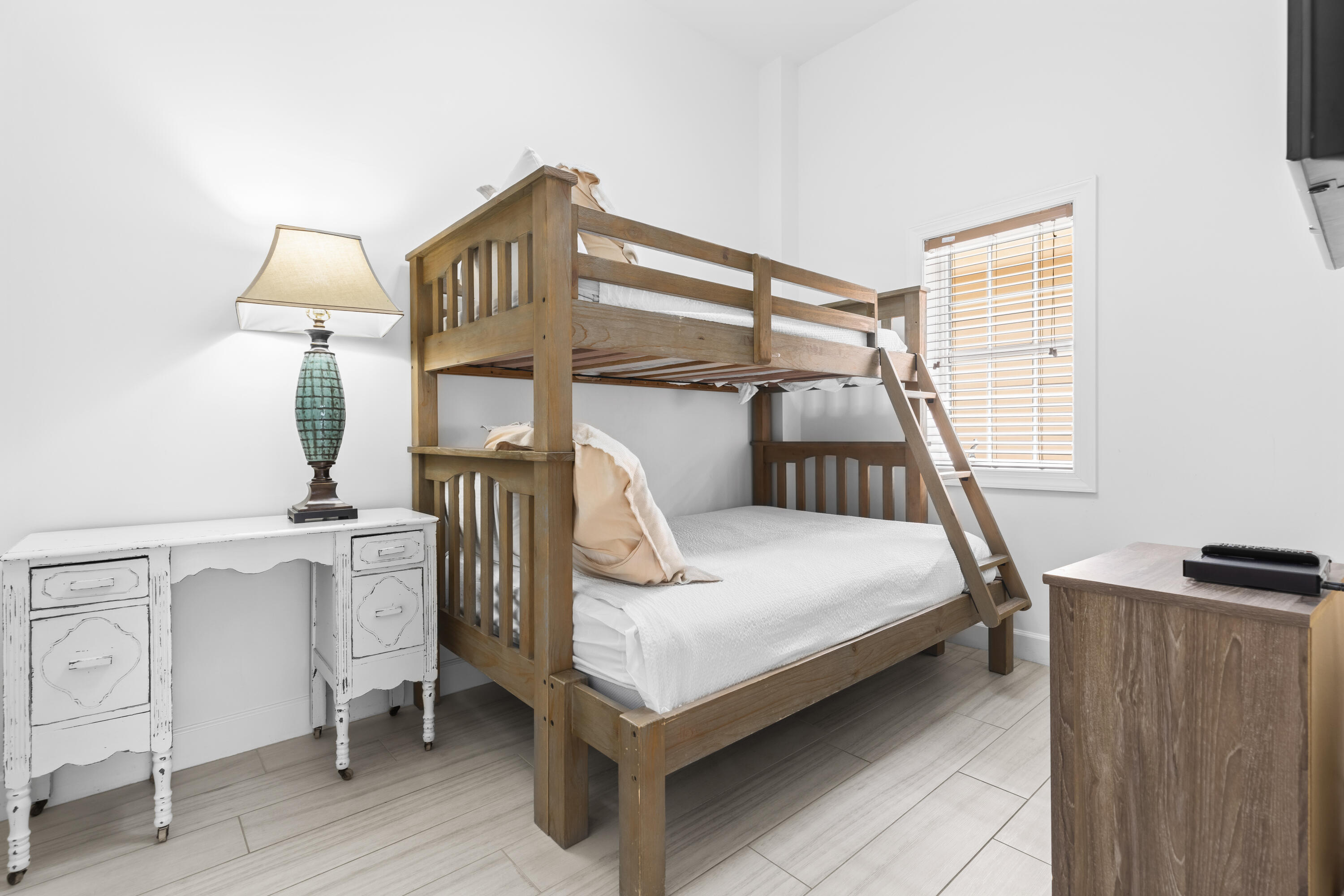 THE VILLAGE CONDO - Residential