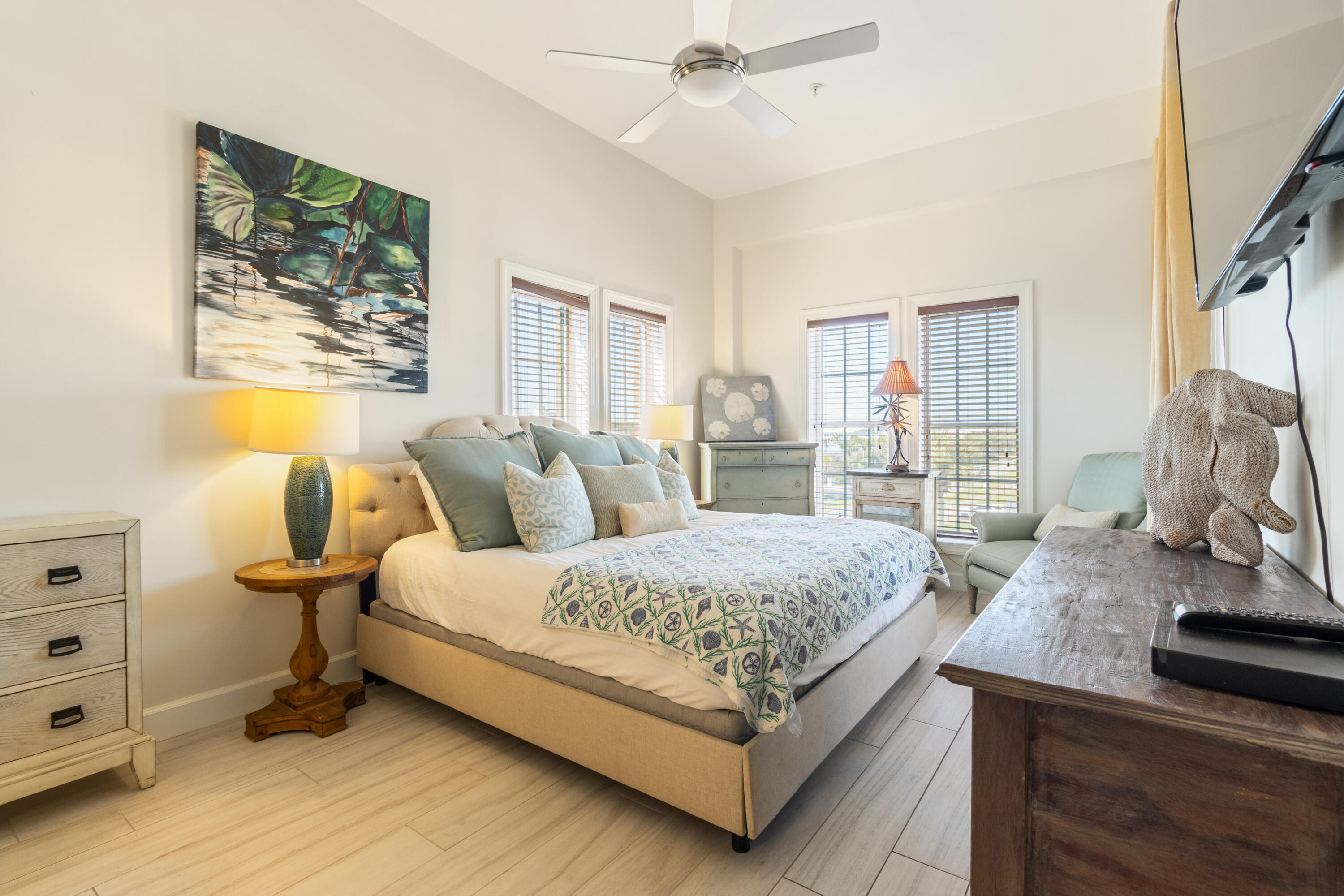 THE VILLAGE CONDO - Residential