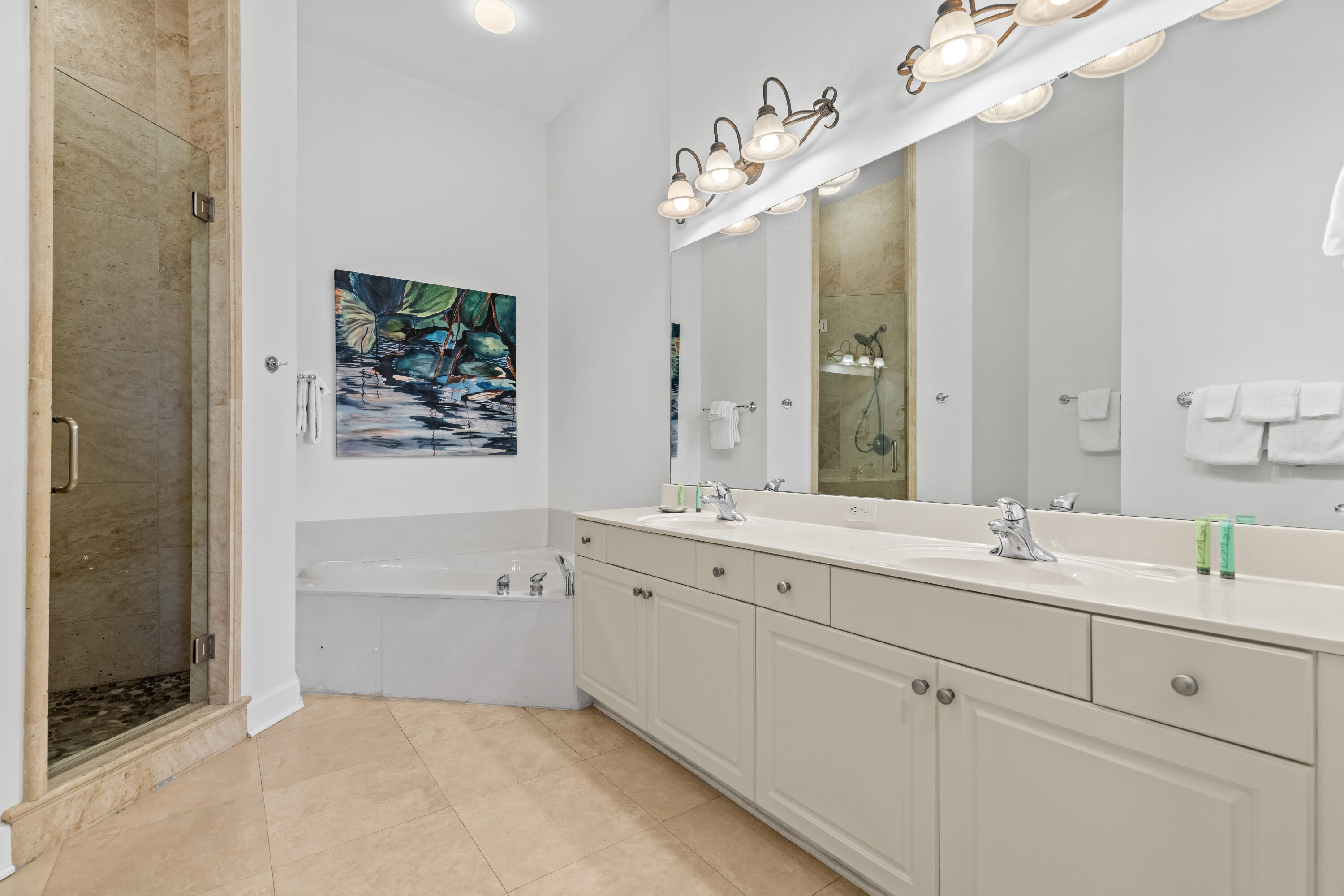 THE VILLAGE CONDO - Residential