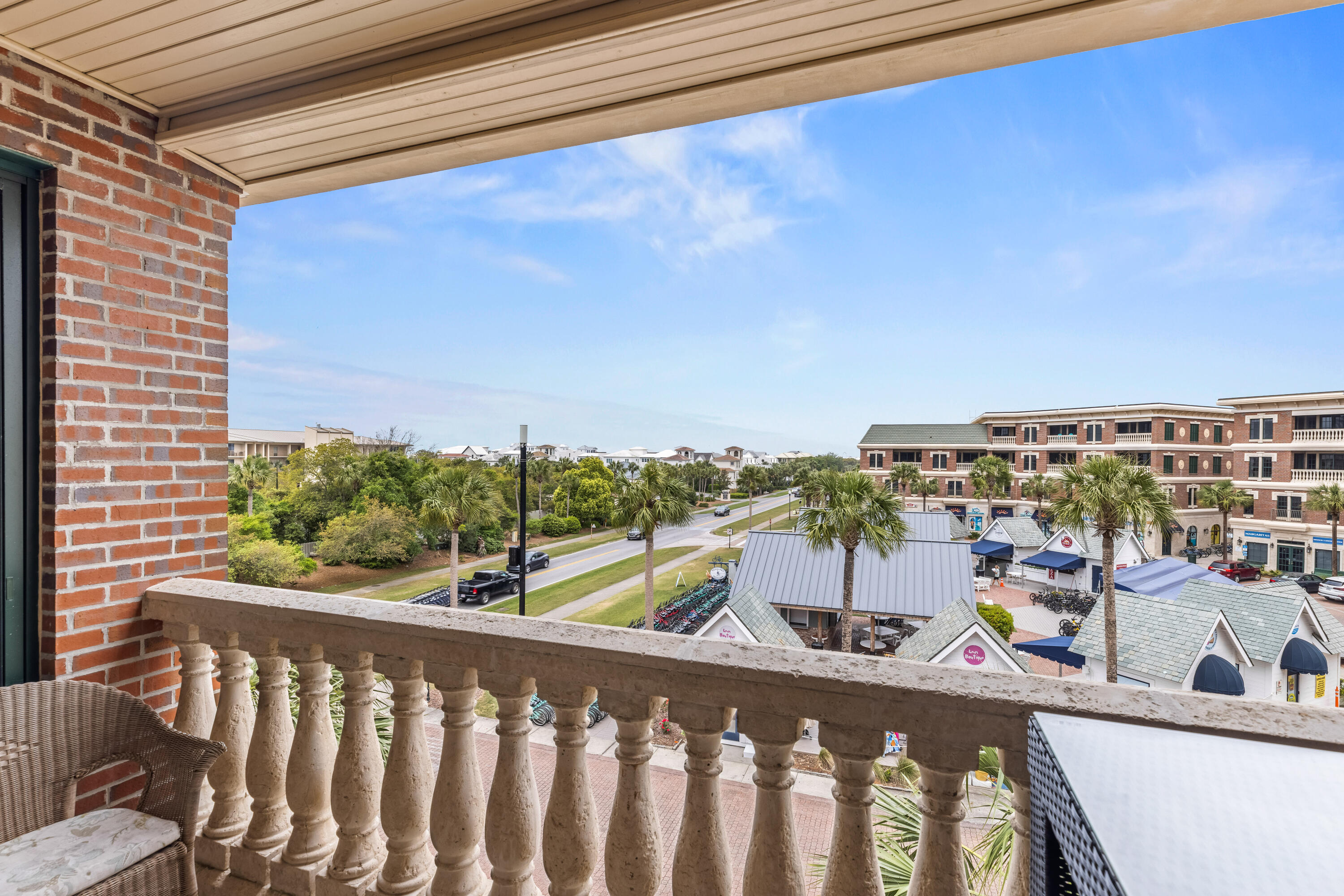 THE VILLAGE CONDO - Residential