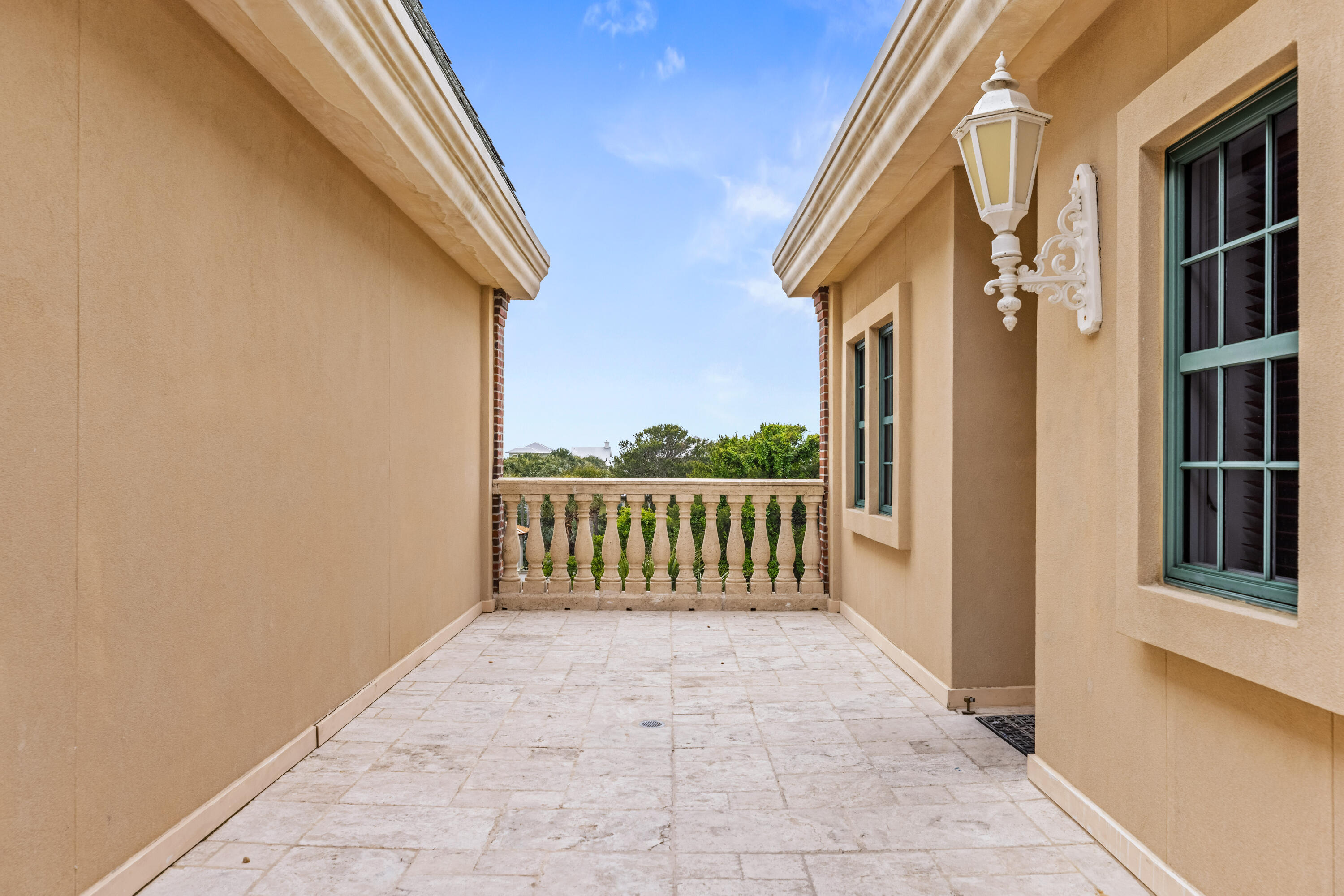 THE VILLAGE CONDO - Residential