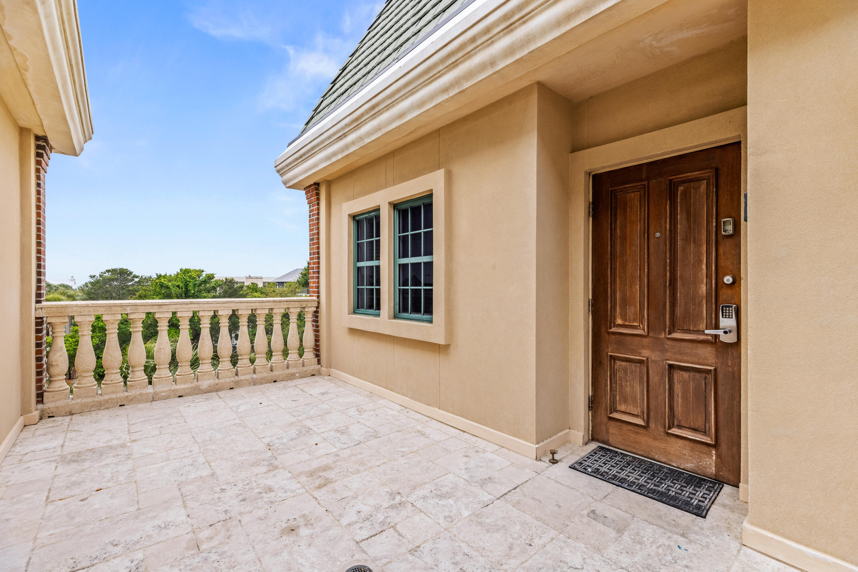 THE VILLAGE CONDO - Residential