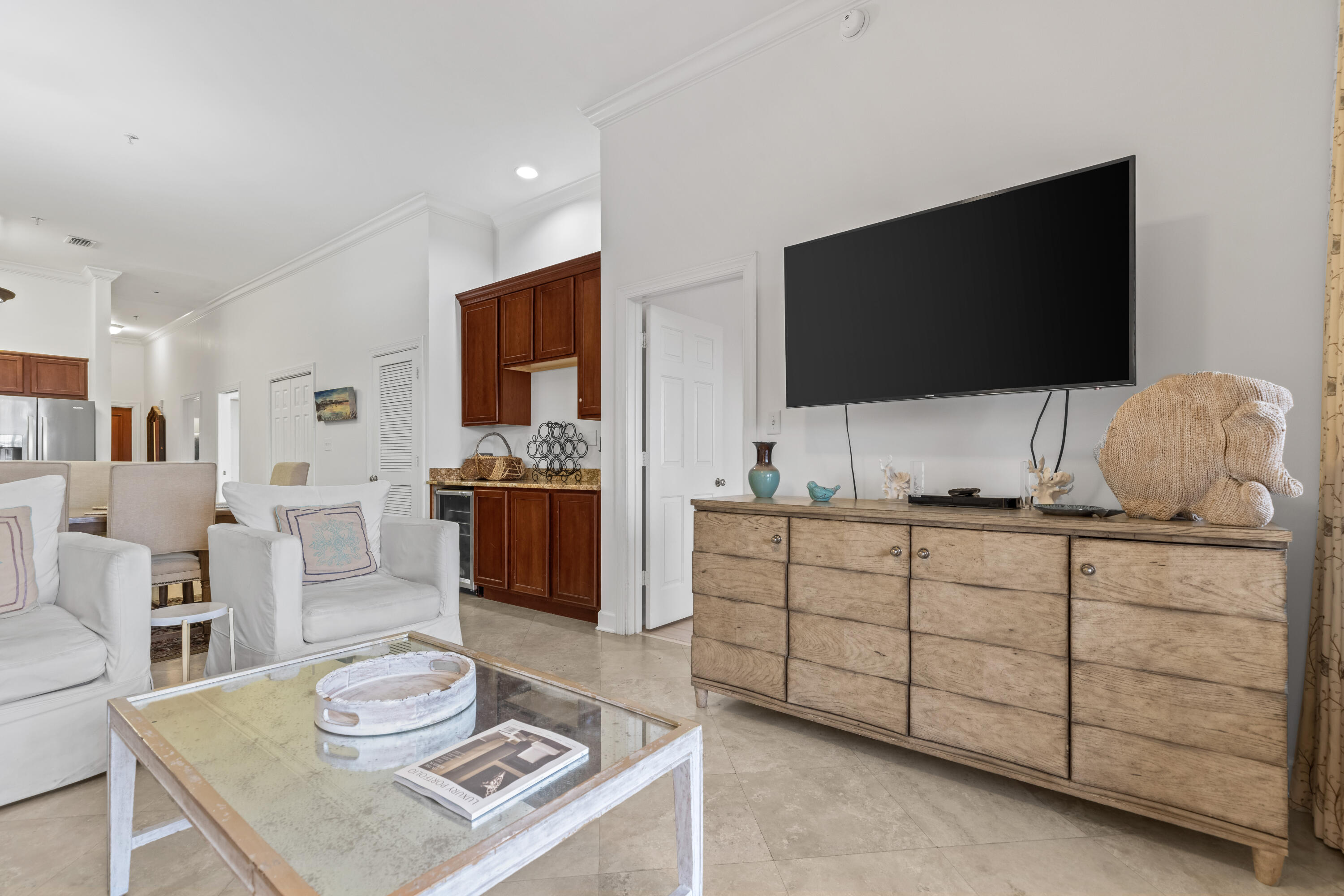 THE VILLAGE CONDO - Residential