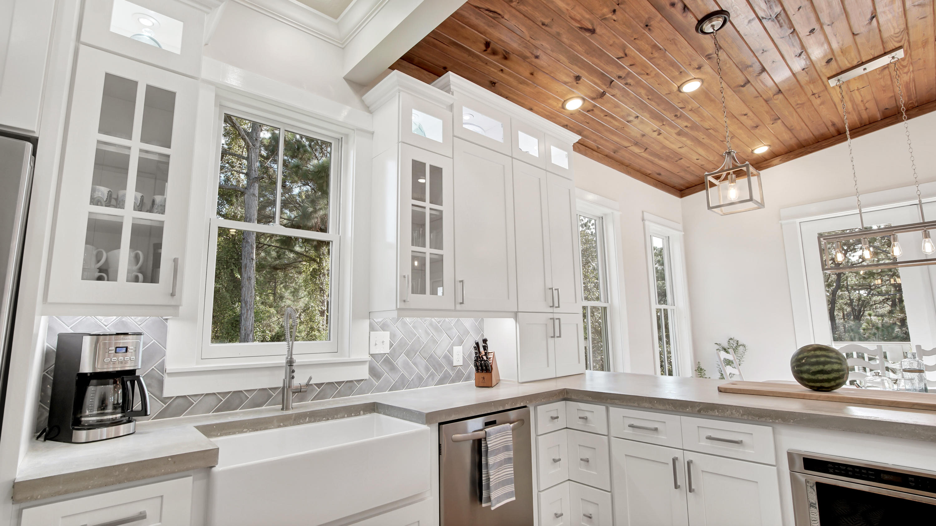 GULF SHORE MANOR - Residential