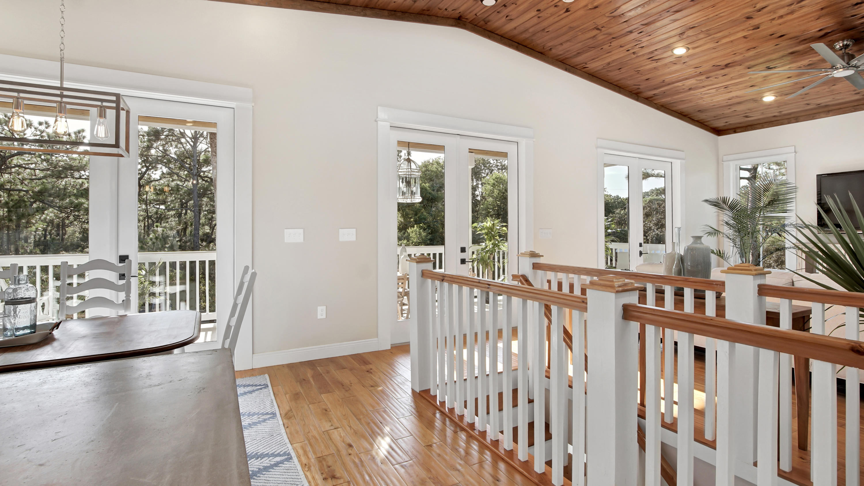 GULF SHORE MANOR - Residential