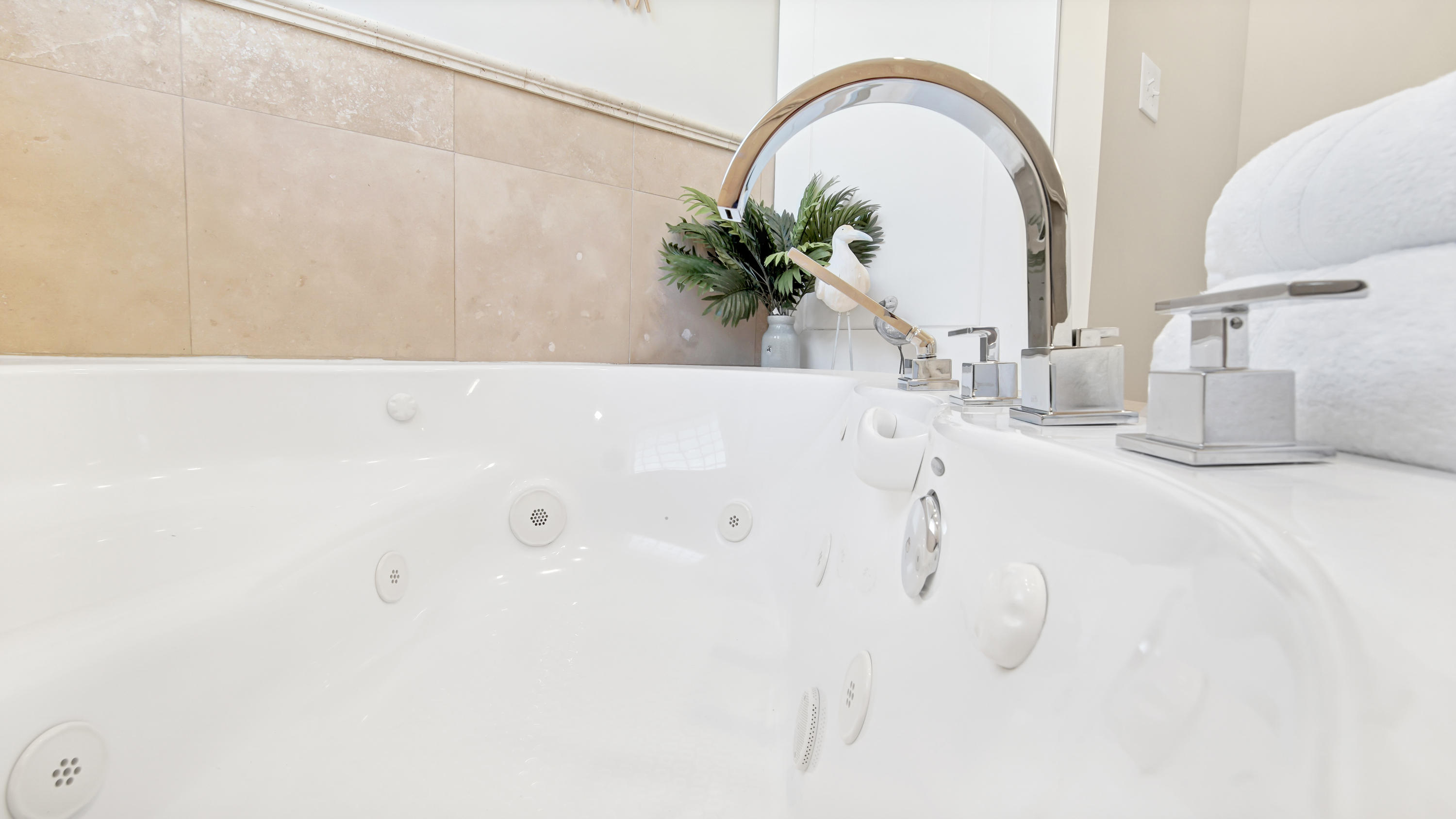 GULF SHORE MANOR - Residential