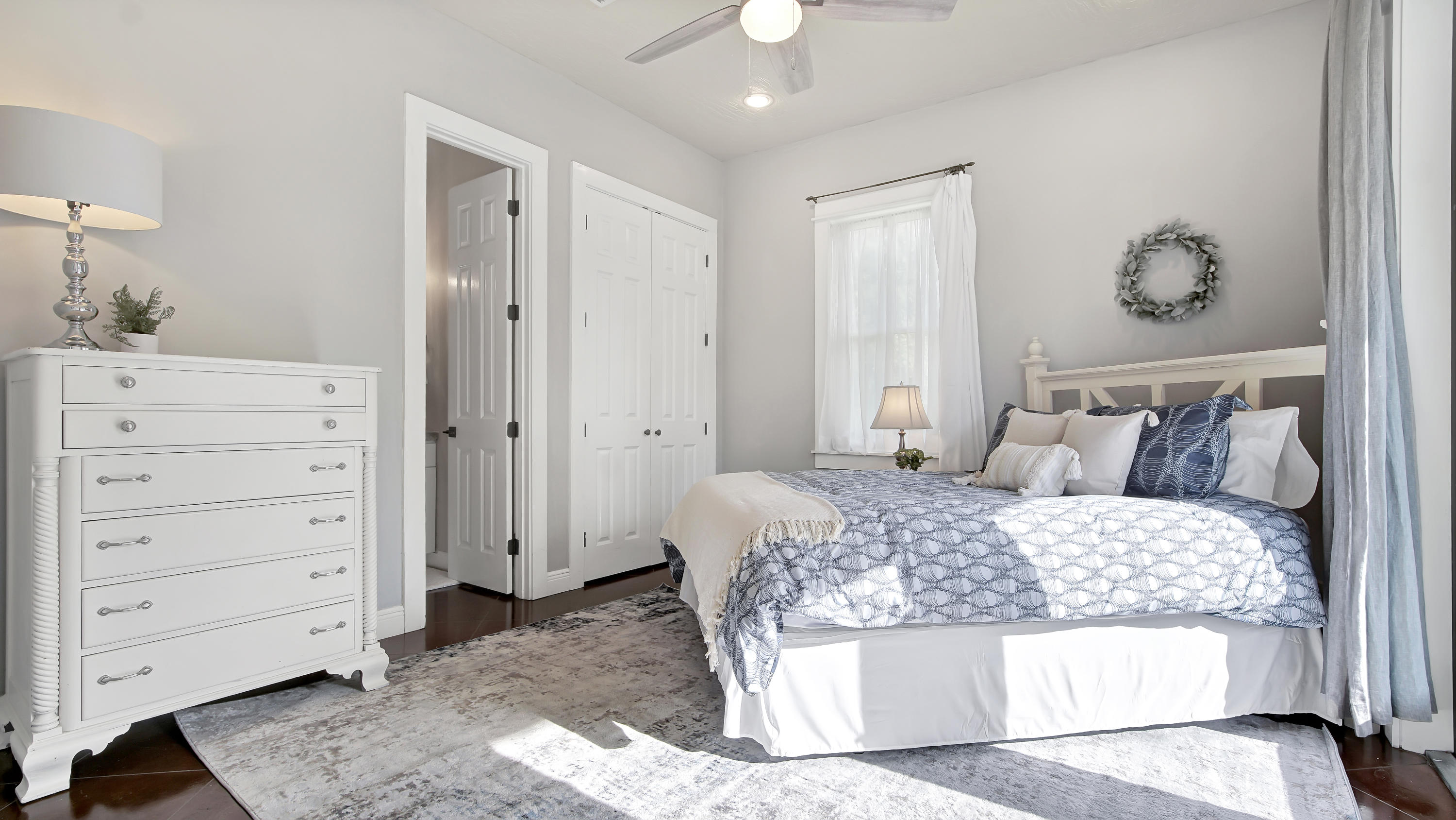 GULF SHORE MANOR - Residential