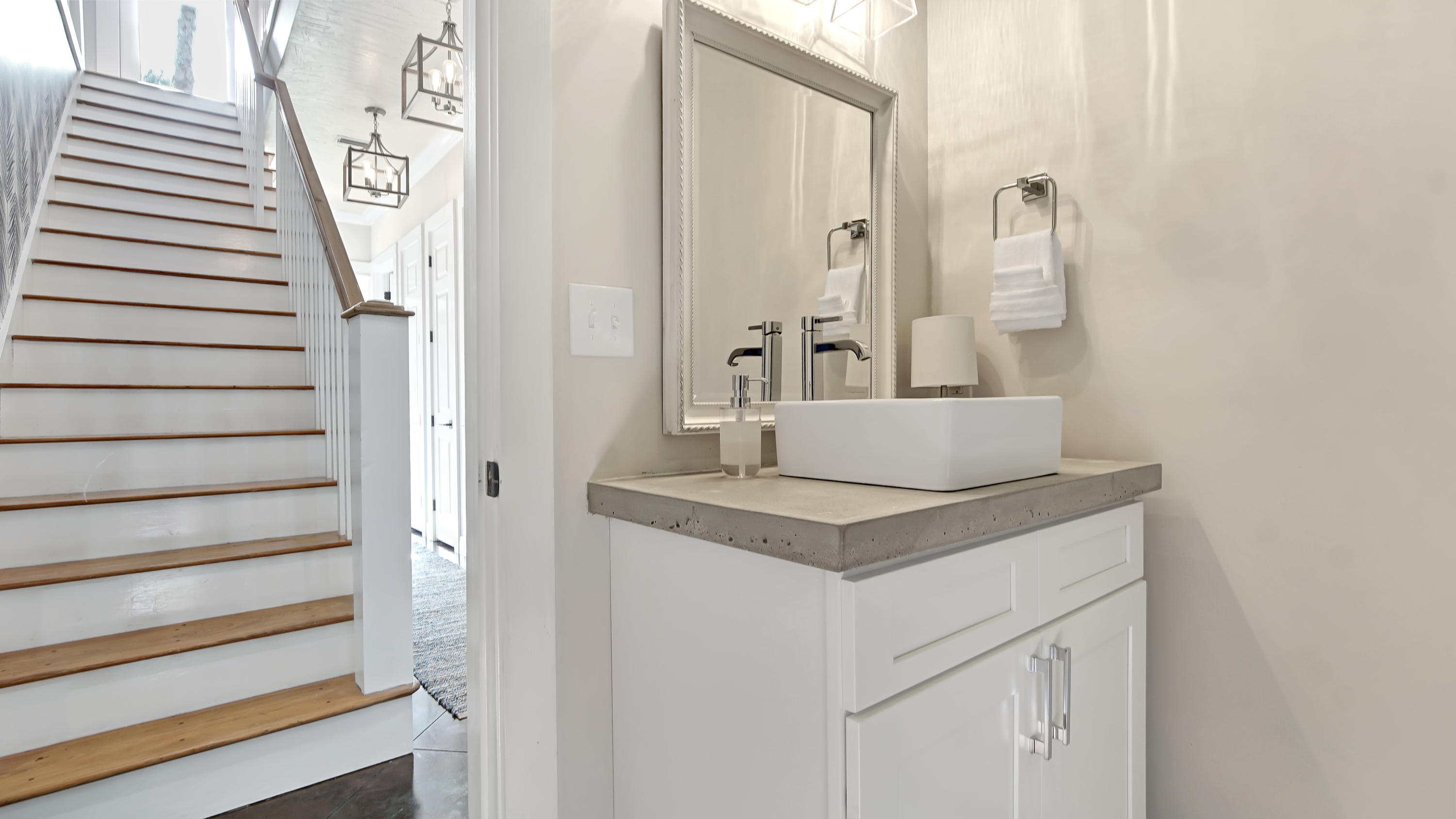 GULF SHORE MANOR - Residential