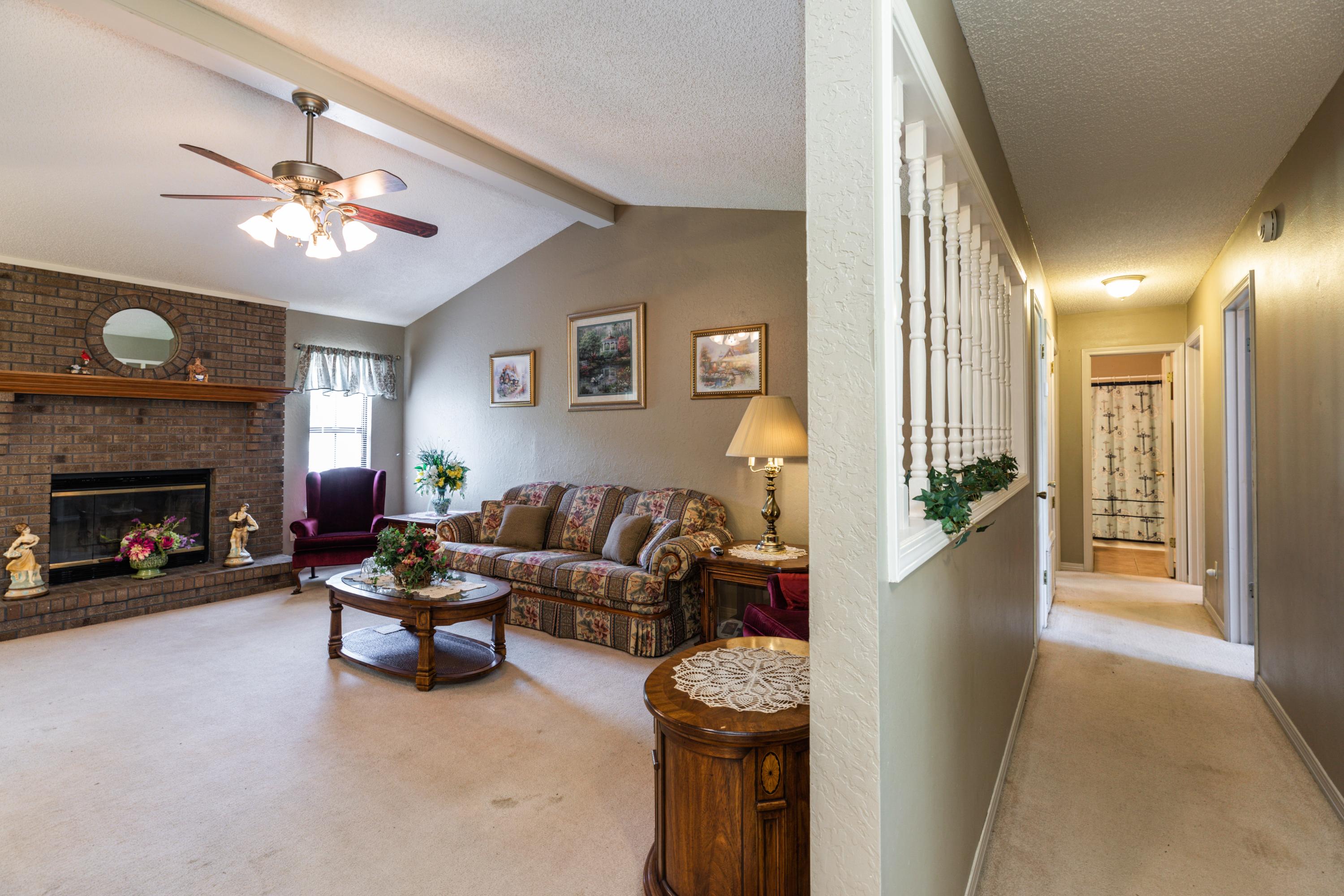 COUNTRYVIEW ESTATES 3RD ADDITION - Residential
