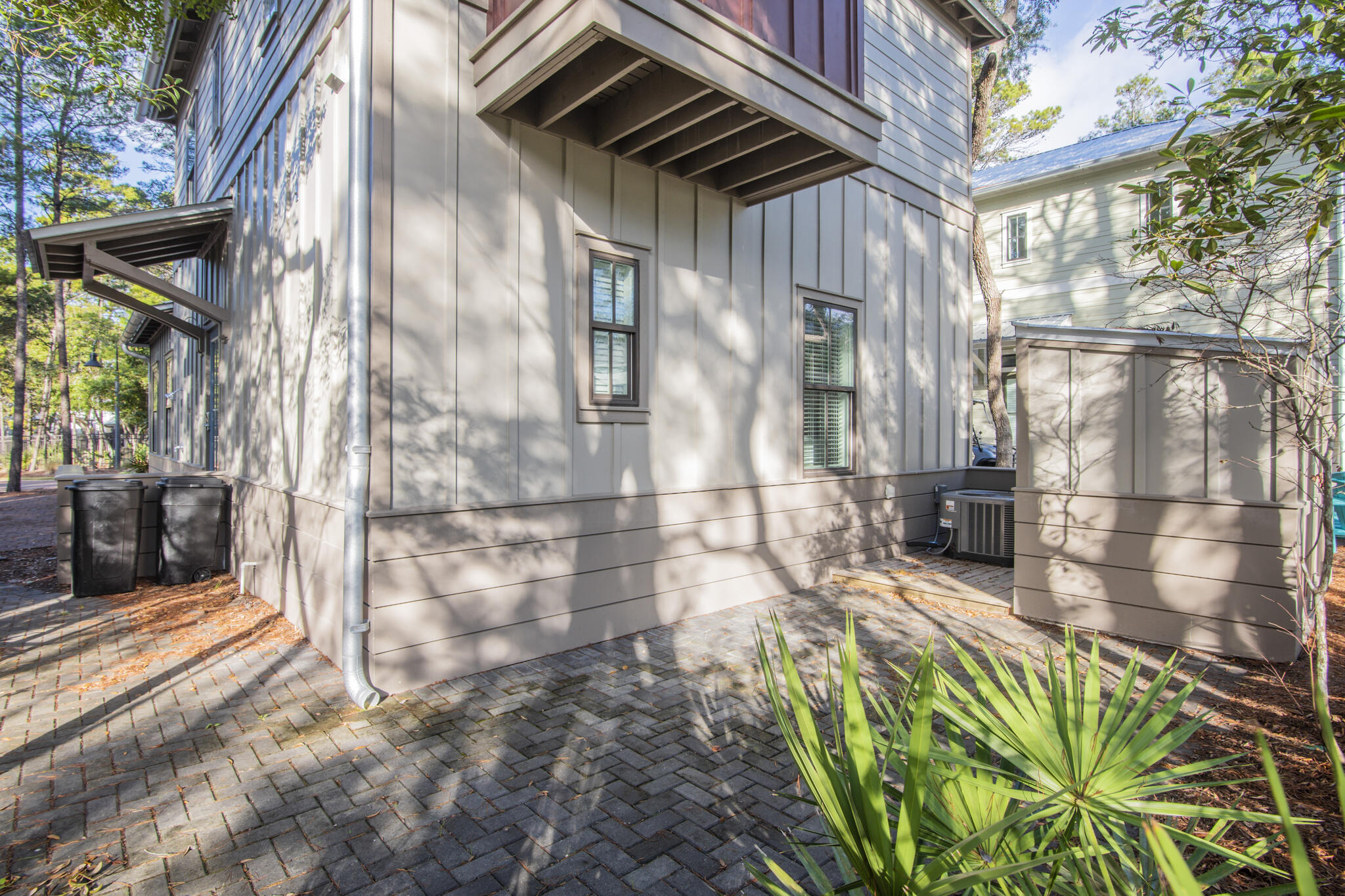 MAGNOLIA COTTAGES BY THE SEA - Residential