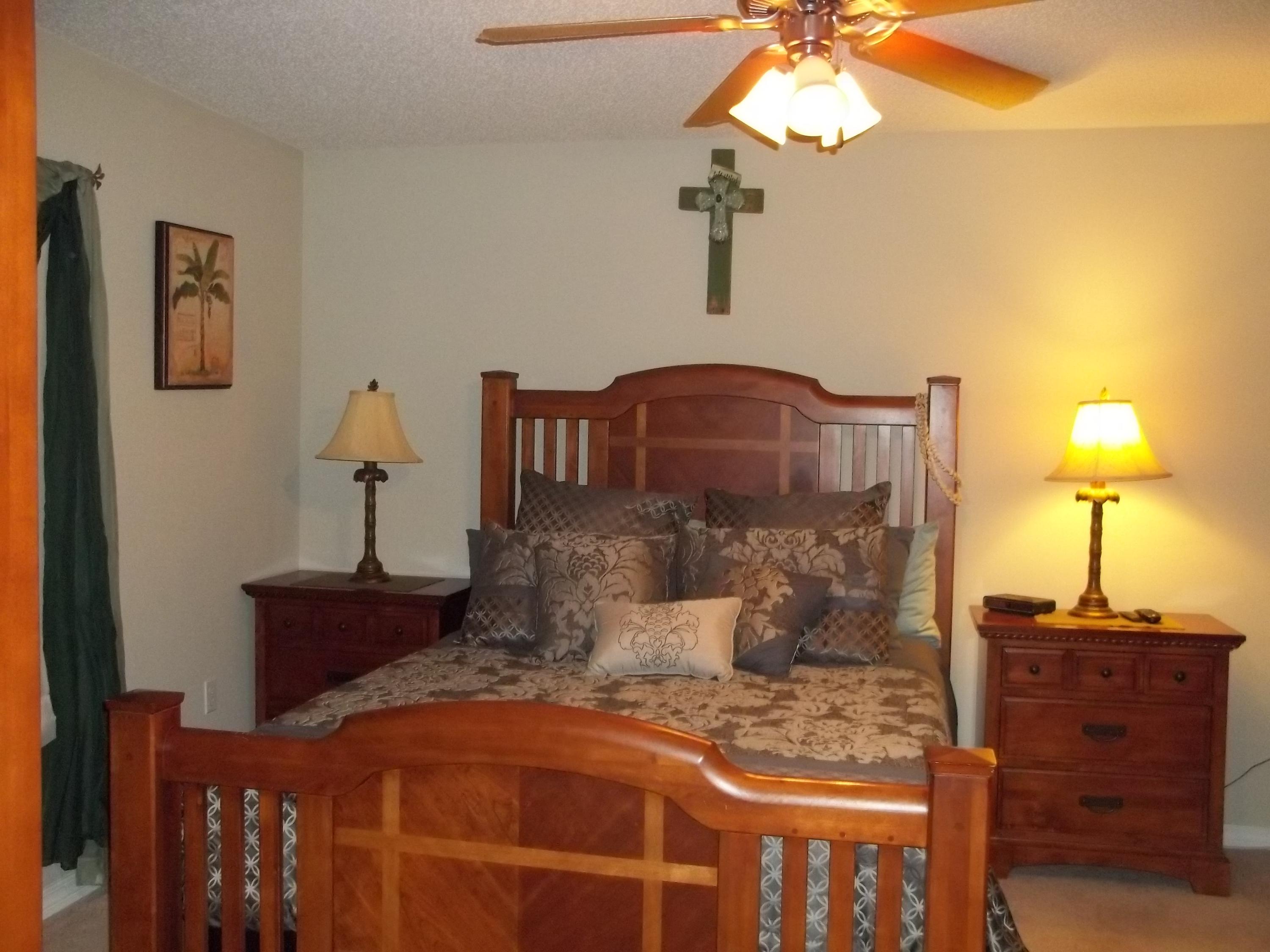 OAKWOOD LAKES ESTATES - Residential