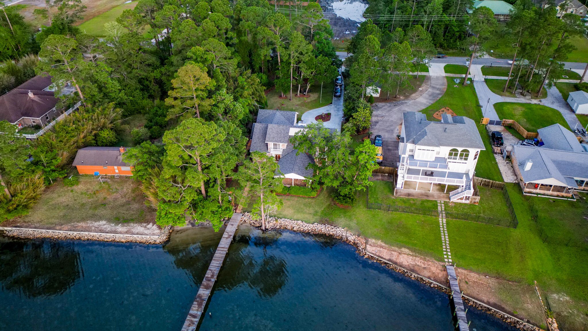 NO RECORDED SUBDIVISION - Residential