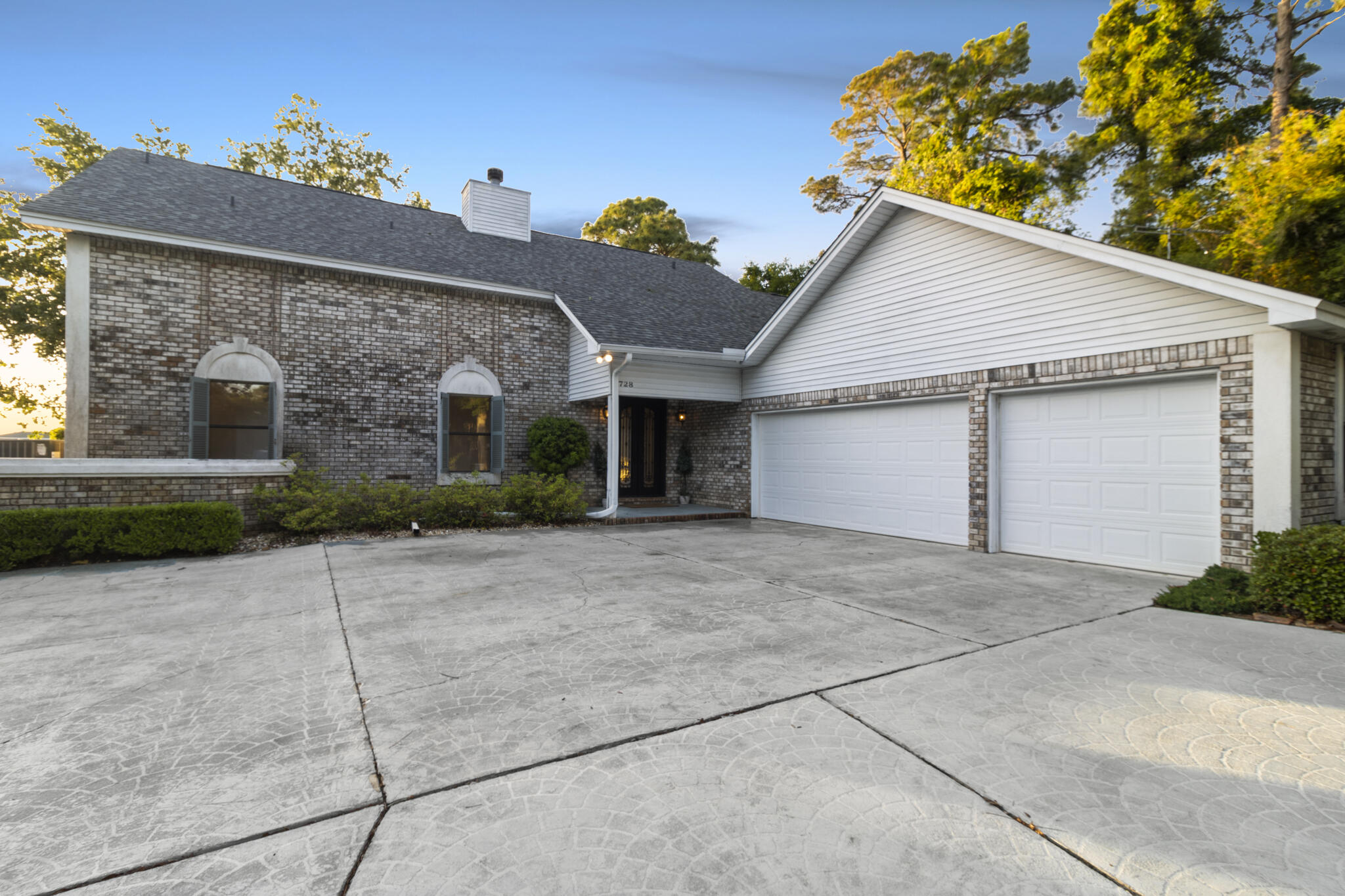 NO RECORDED SUBDIVISION - Residential