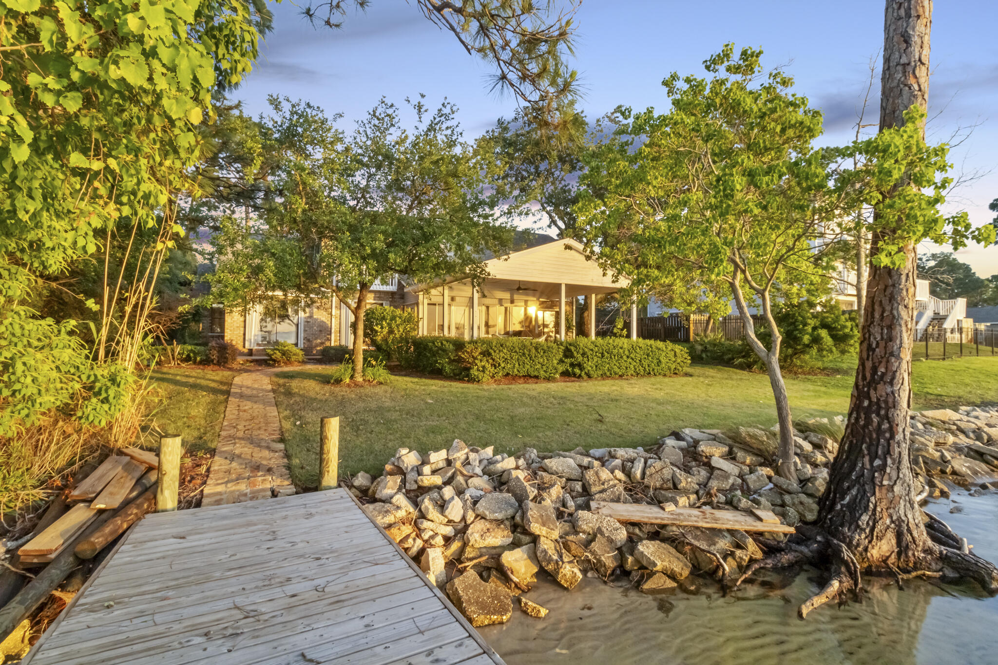 NO RECORDED SUBDIVISION - Residential