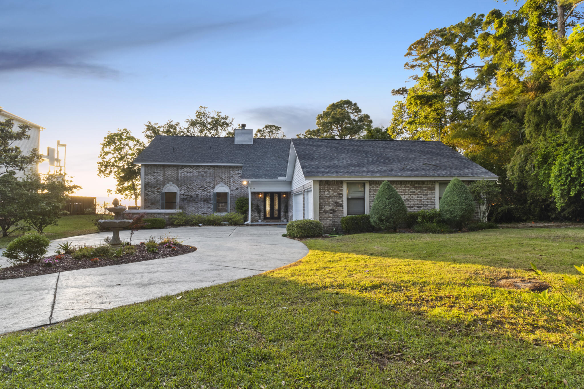 NO RECORDED SUBDIVISION - Residential