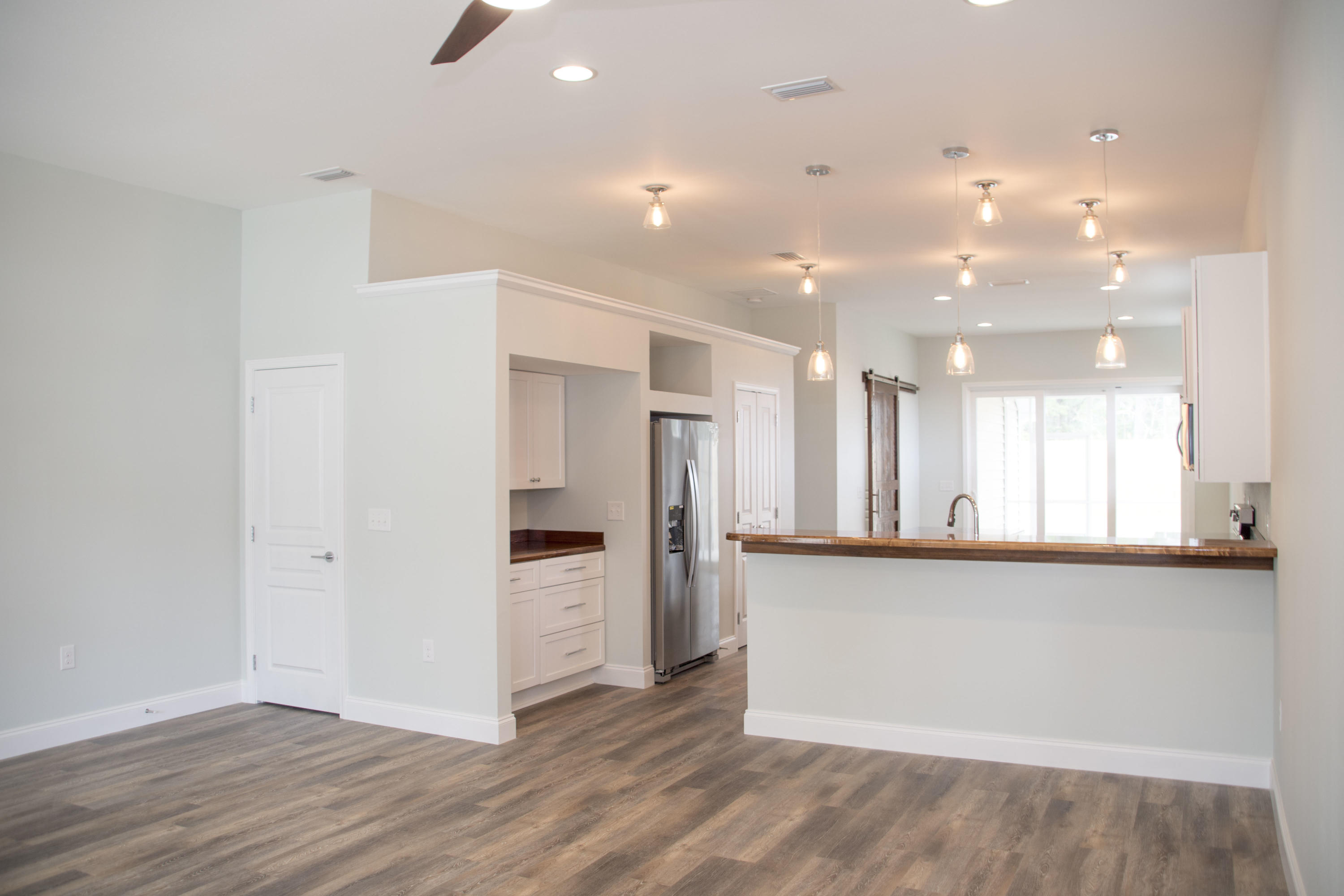 VILLA TASSO TOWN OF - Residential