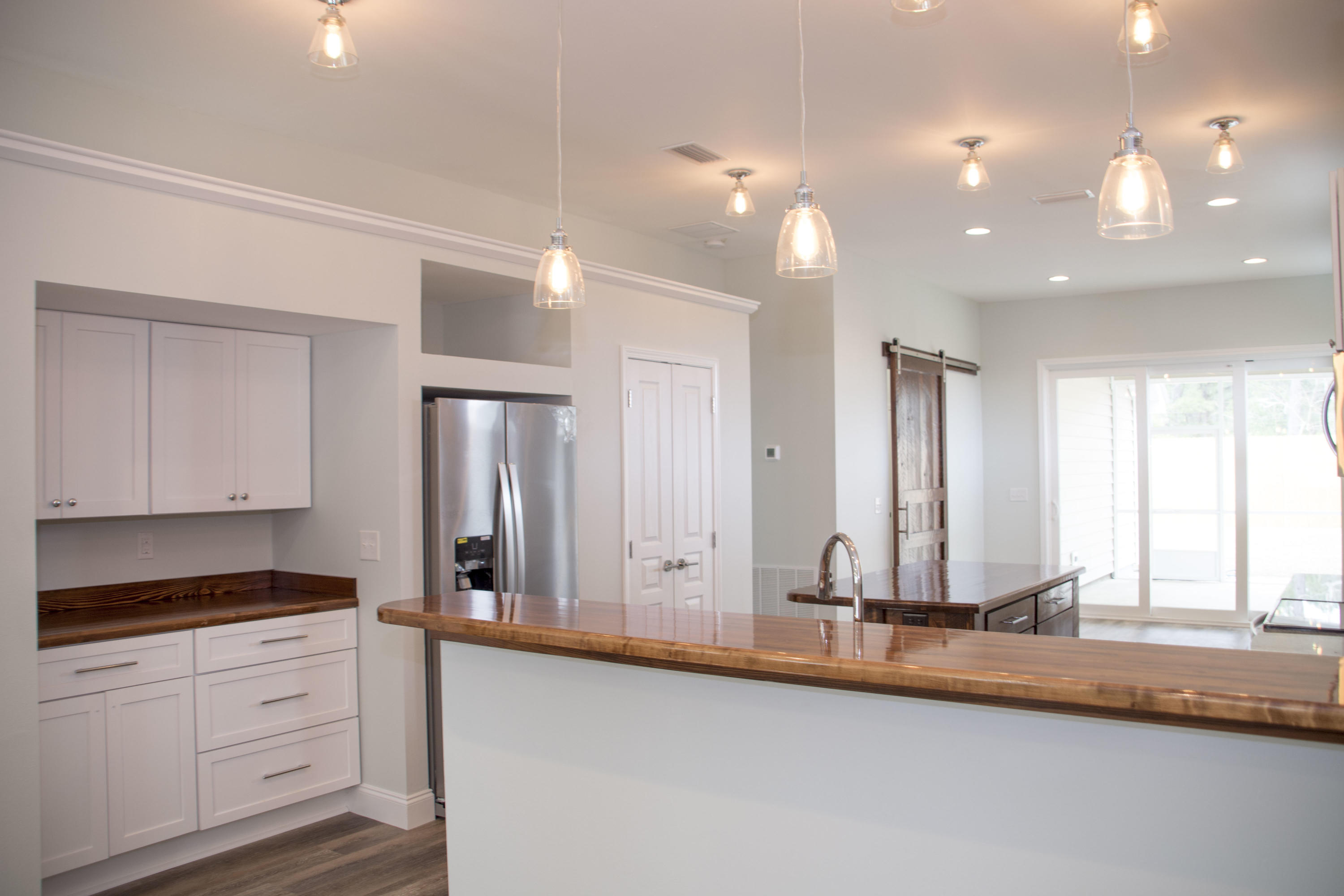 VILLA TASSO TOWN OF - Residential