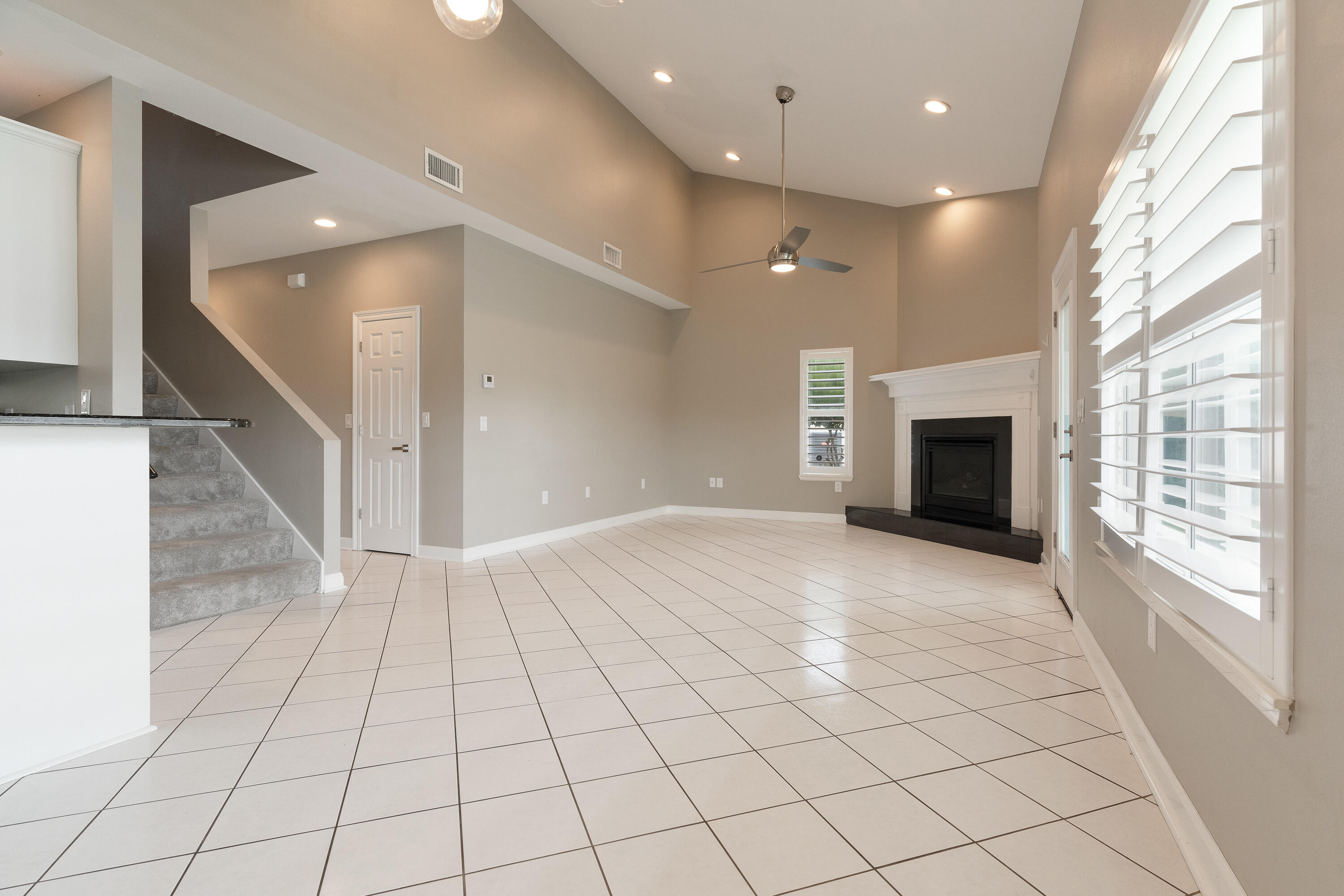 PALM HARBOR MARINA - Residential