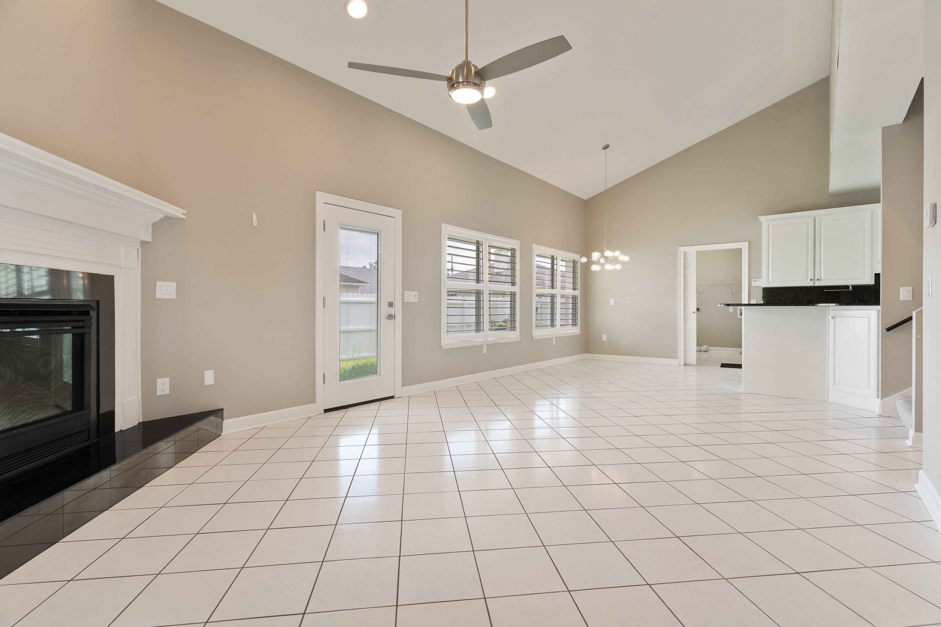 PALM HARBOR MARINA - Residential