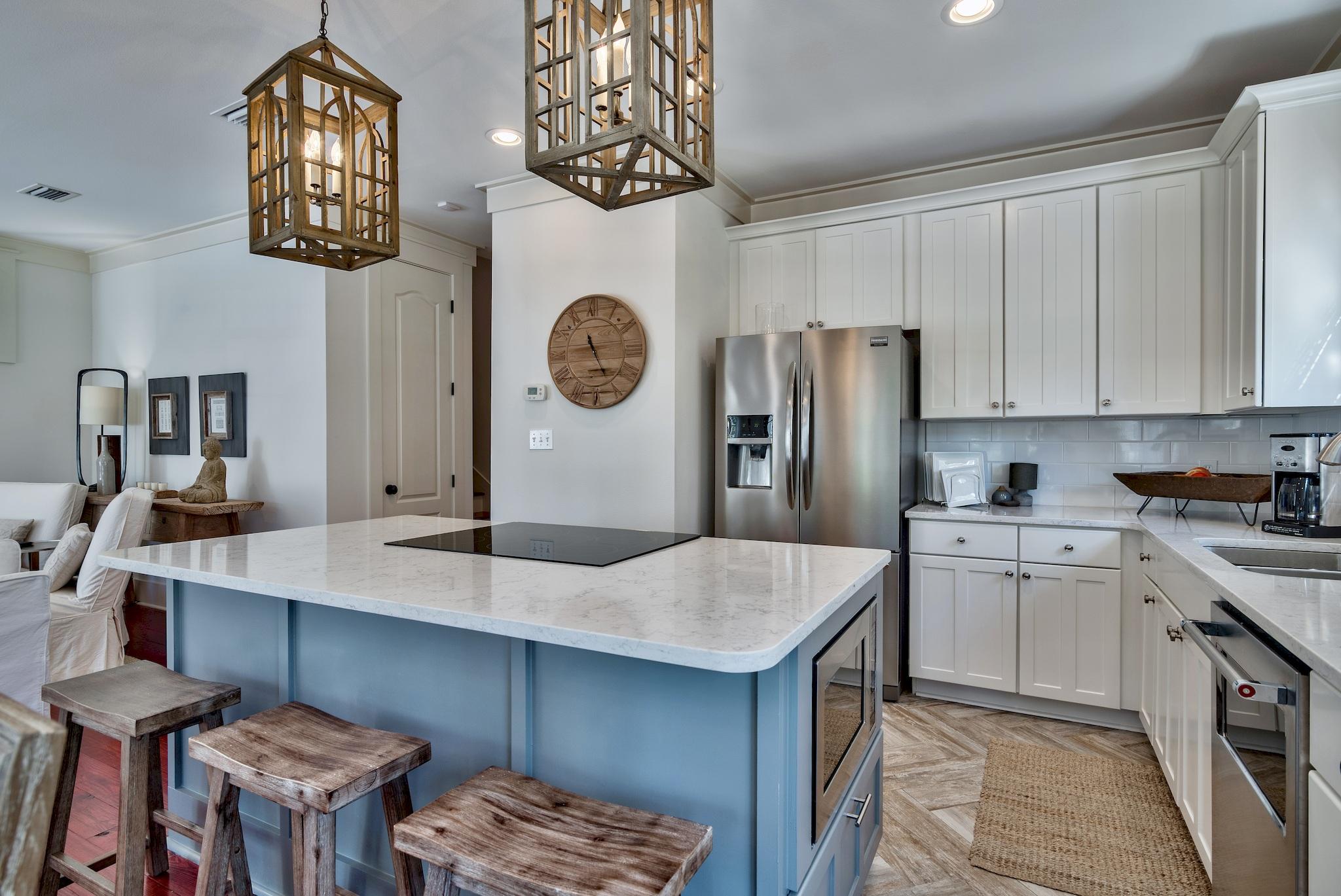 TREETOP VILLAGE - Residential