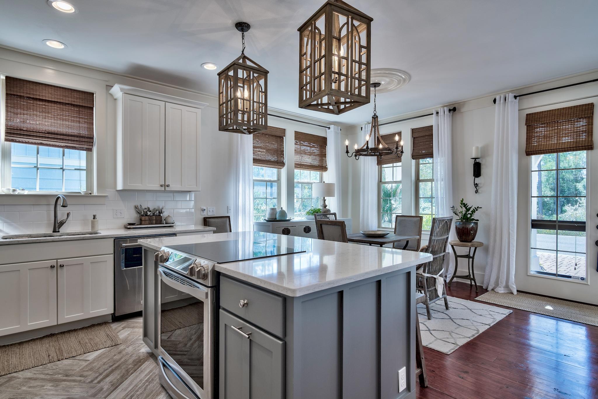 TREETOP VILLAGE - Residential