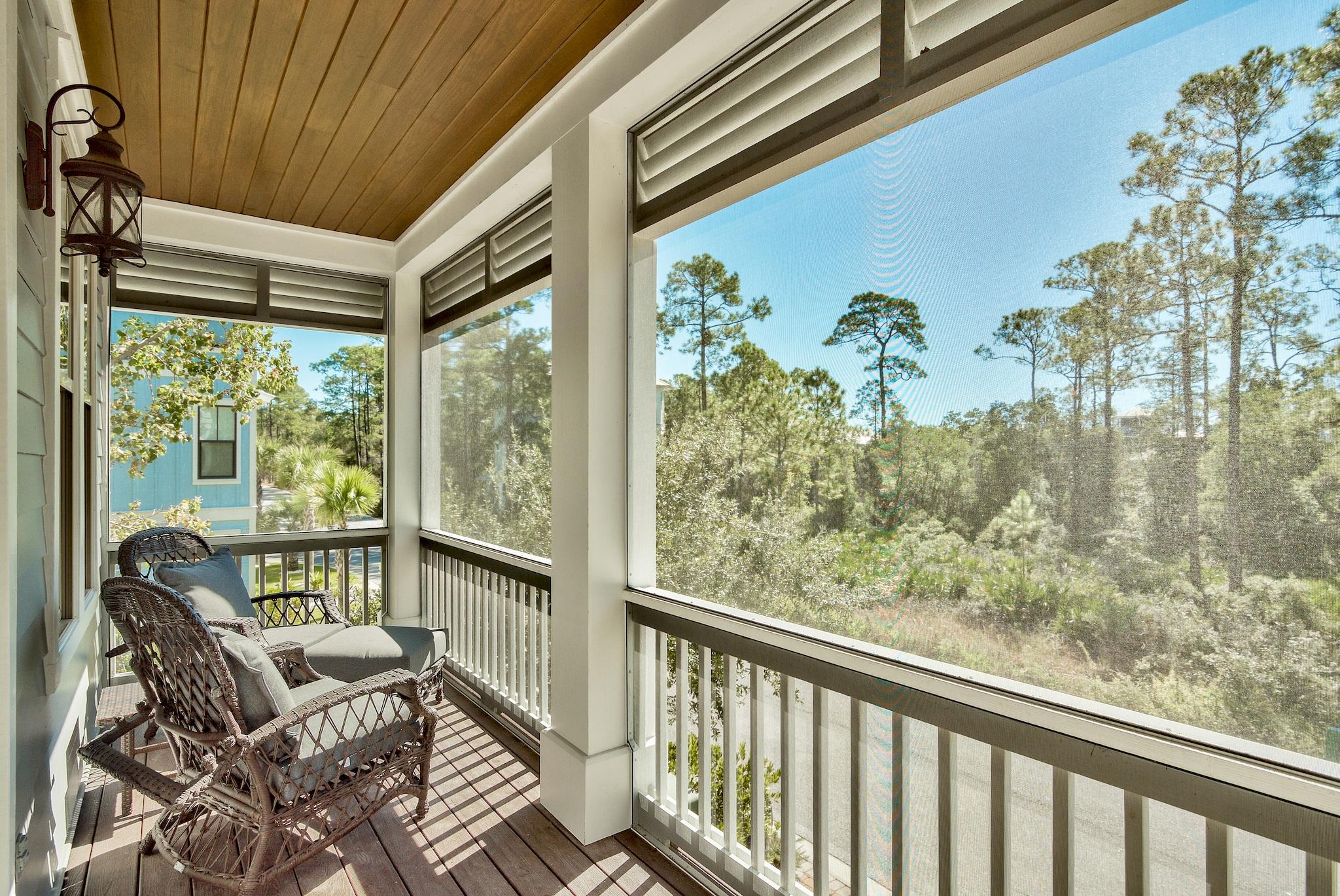 TREETOP VILLAGE - Residential